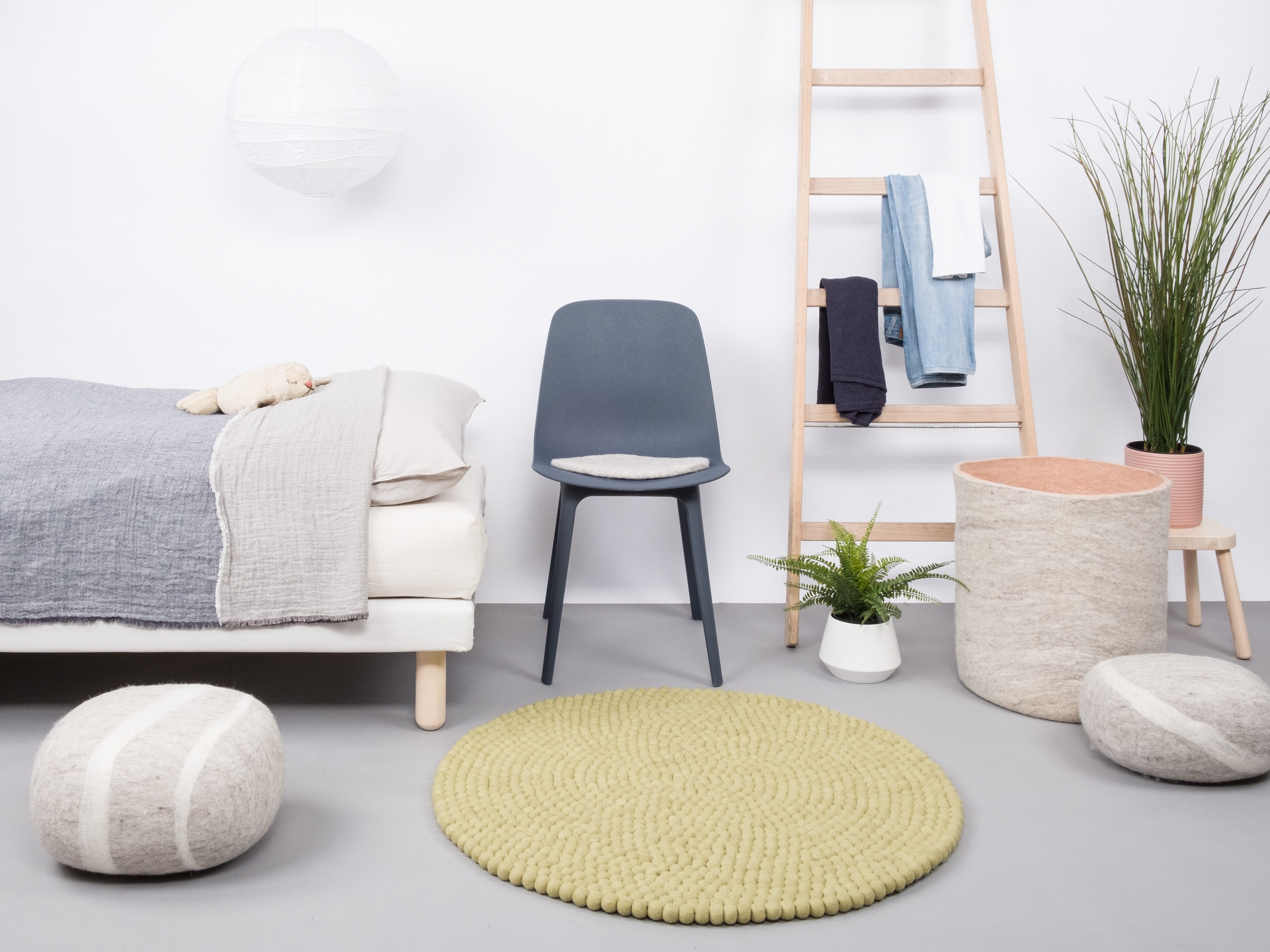 myfelt Wollteppich Pitt Filzkugelteppich rund, 100% reine Schurwolle, in verschiedenen Größen erhältlich