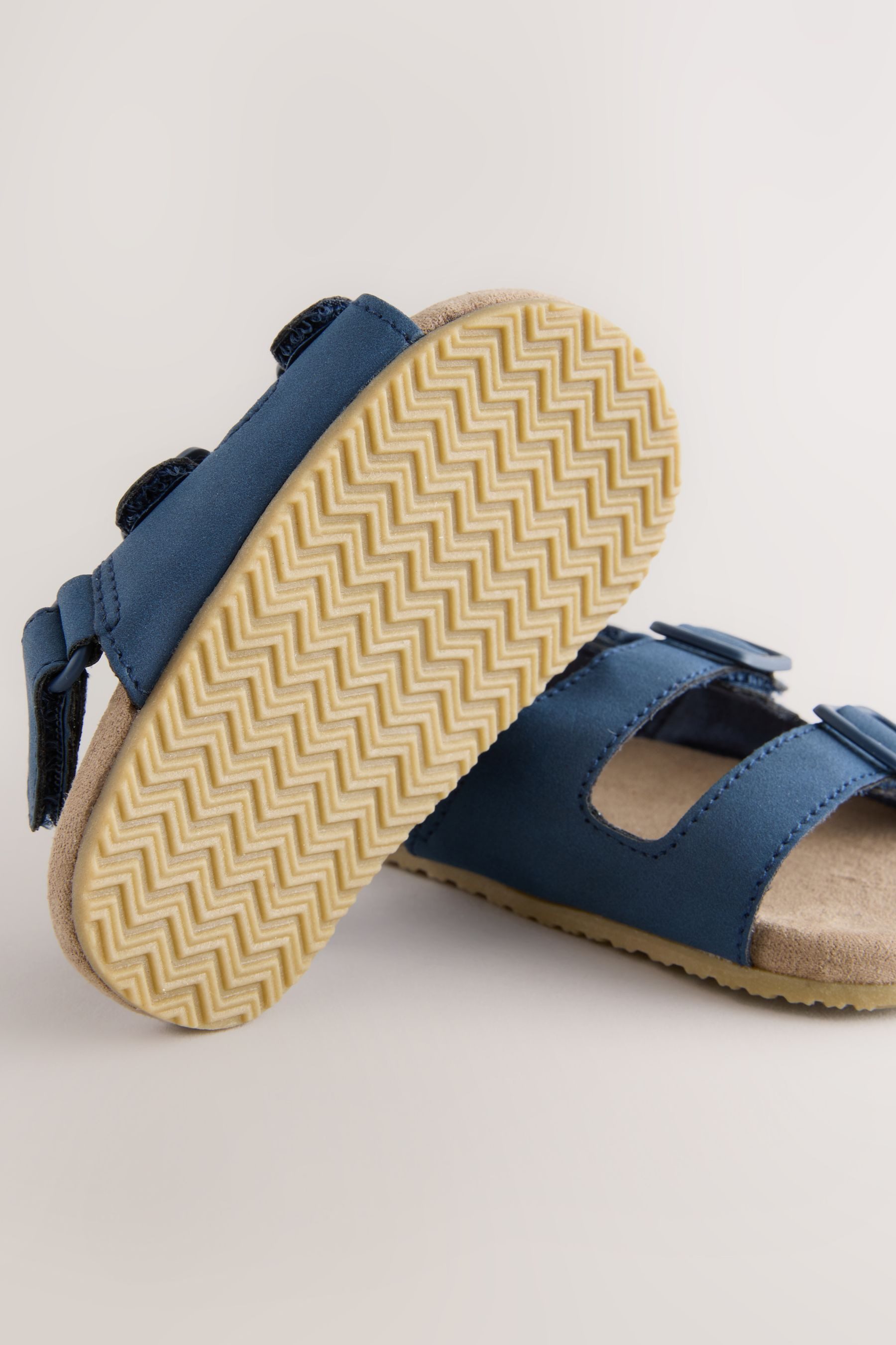Next Baby-Sandalen mit Klettverschluss Sandale (1-tlg)