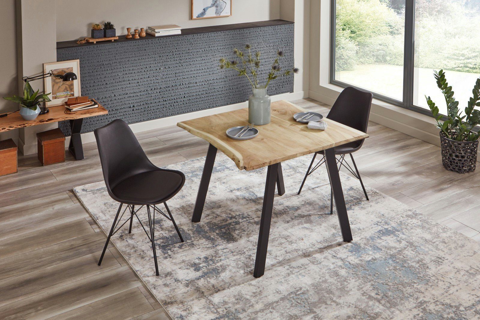 SAM® Baumkantentisch Glarus, natürliche Baumkante, Tischbeine aus Roheisen, verschiedene Größen