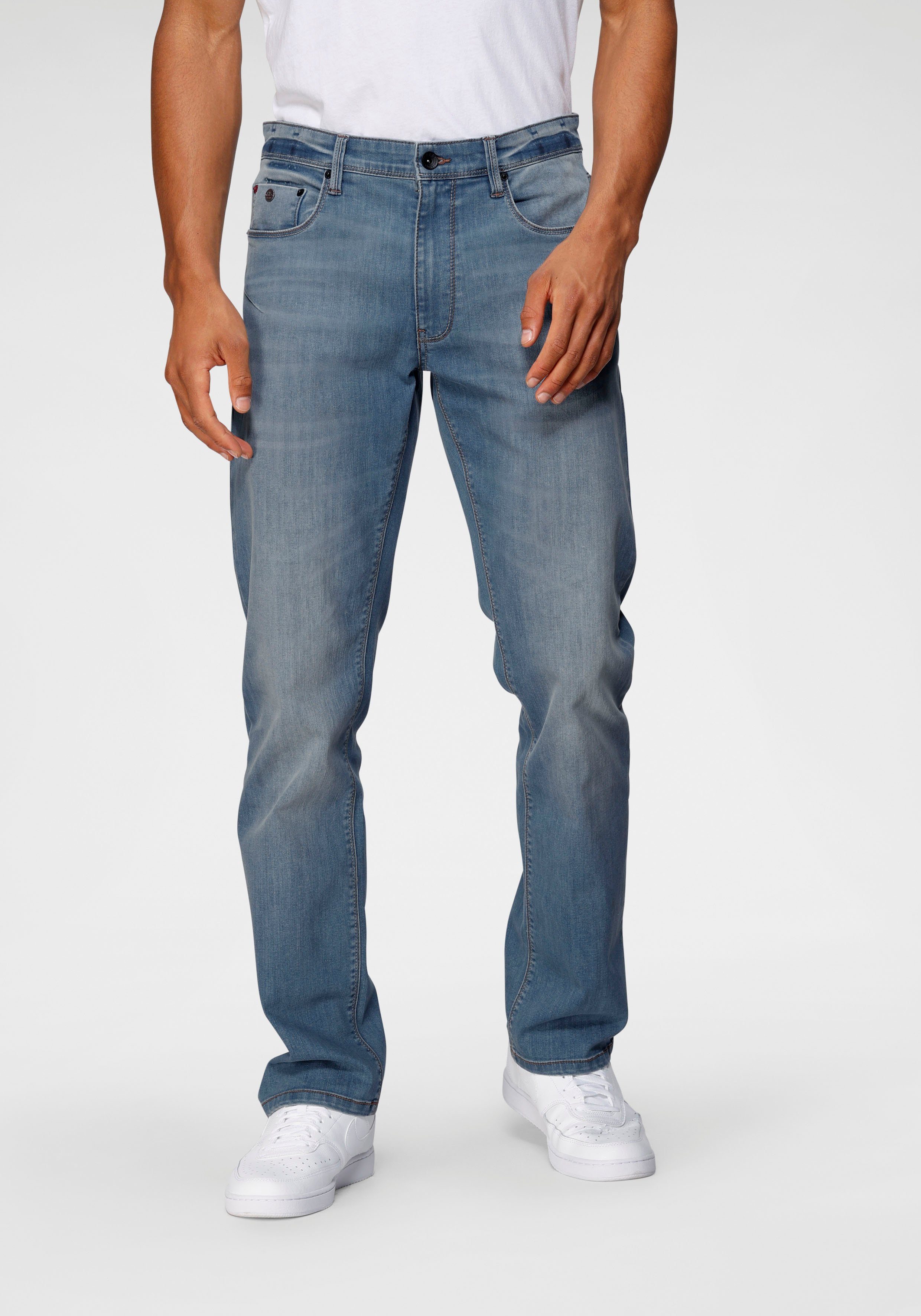 H.I.S Comfort-fit-Jeans ANTIN Ökologische, wassersparende Produktion durch Ozon Wash