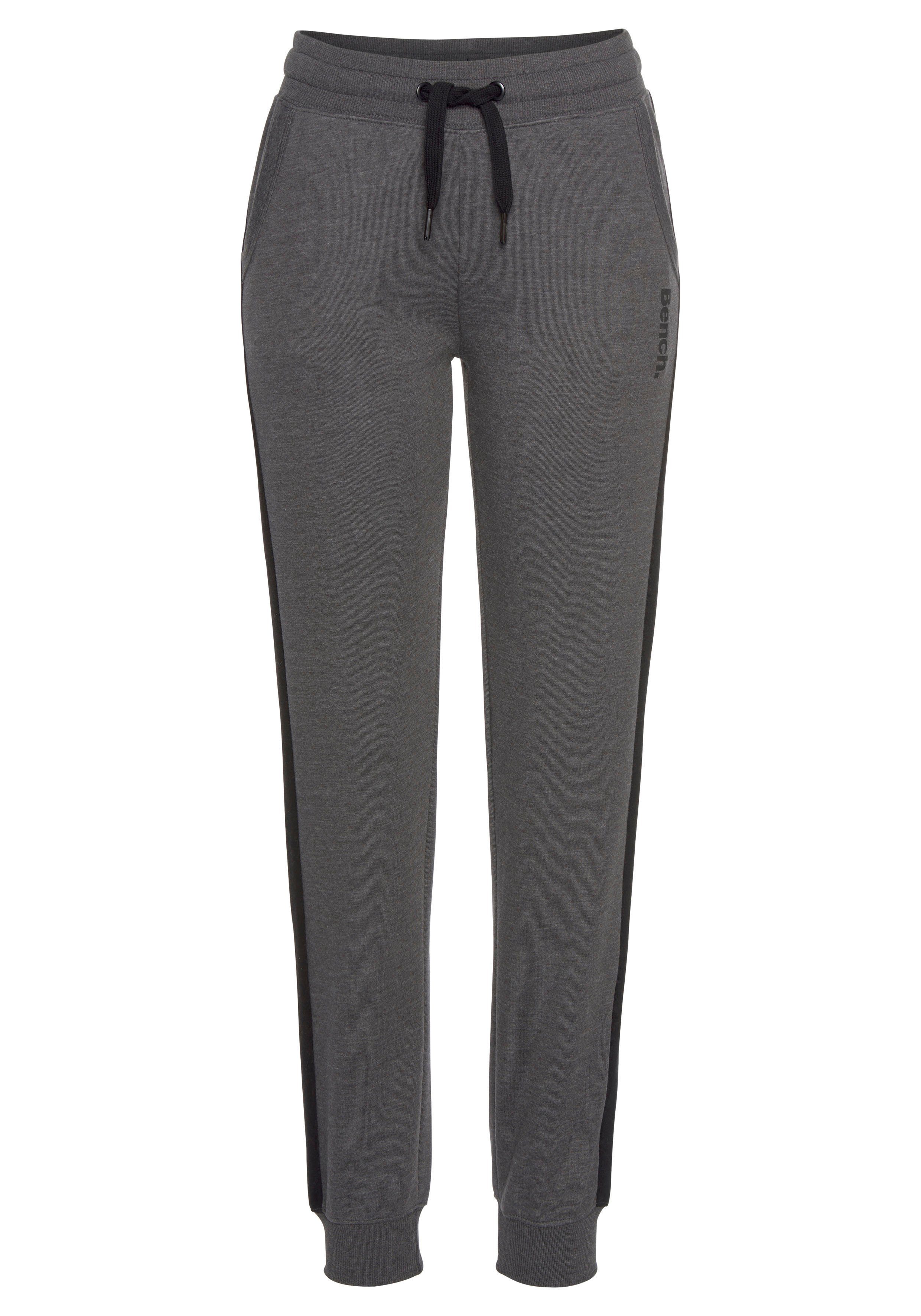 Bench. Loungewear Sweathose, mit Seitenstreifen und schmalem Bein, Loungean günstig online kaufen
