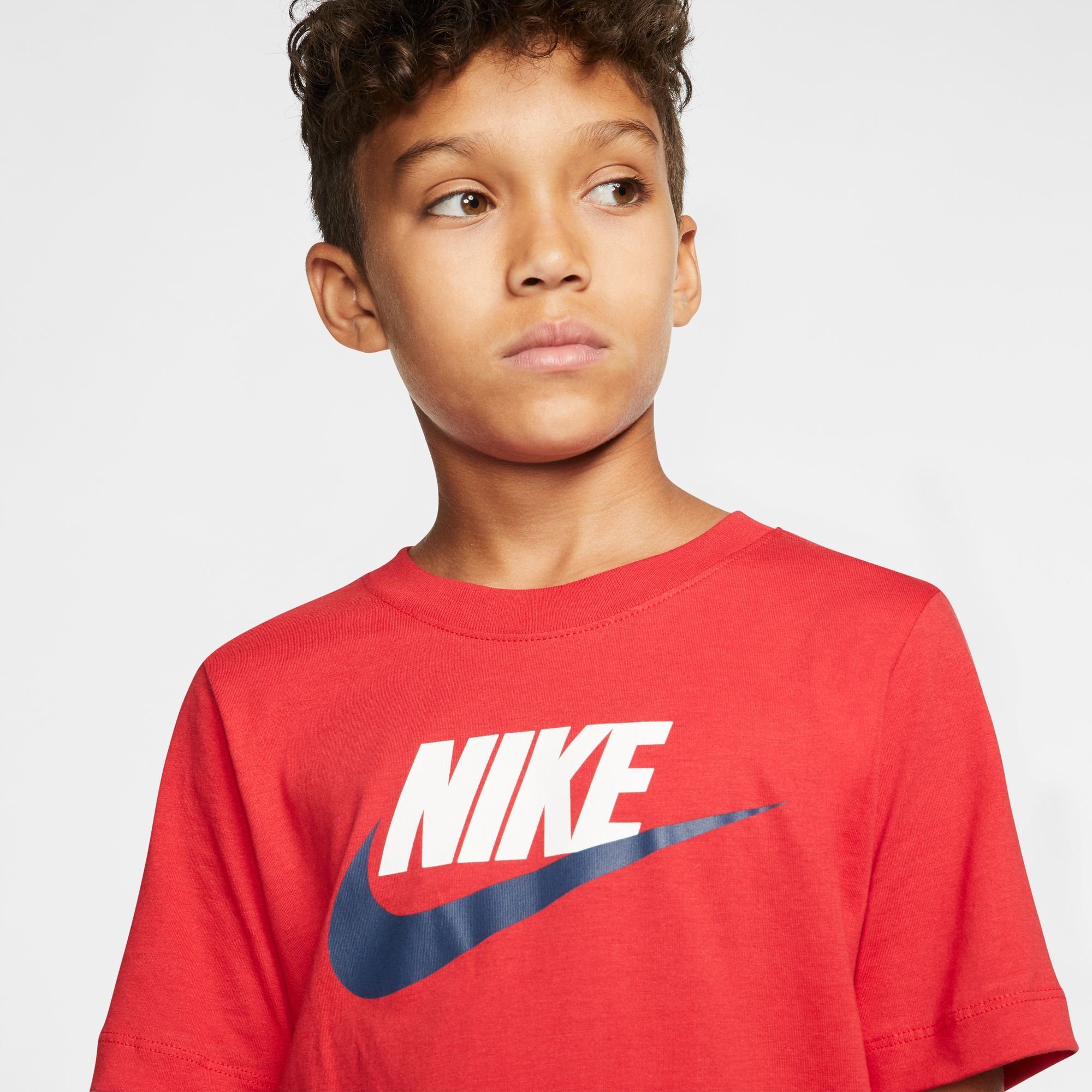 Nike Sportswear T-Shirt rot KIDS' BIG COTTON T-SHIRT