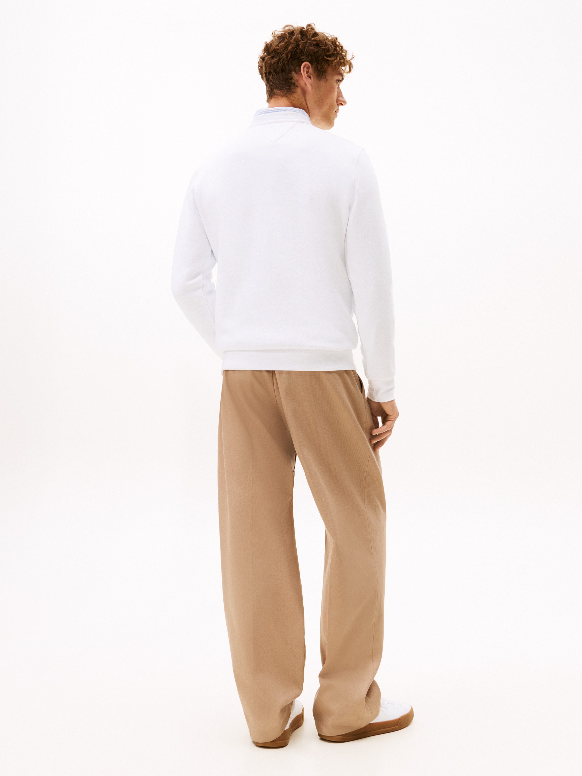 Tommy Hilfiger Sweatshirt HILFIGER ARCH normale Passform, kontrastfarbener Print, Rundhals