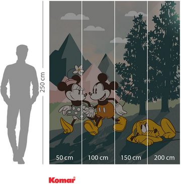 Komar Fototapete Vlies Fototapete - Mickey & Minnie Embrace Nature - Розмір 200 x 250 cm, glatt, bedruckt, (Packung, 1 St)