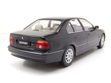 KK Scale Modellauto BMW 528i E39 1995 schwarz Modellauto 1:18 KK Scale, Maßstab 1:18