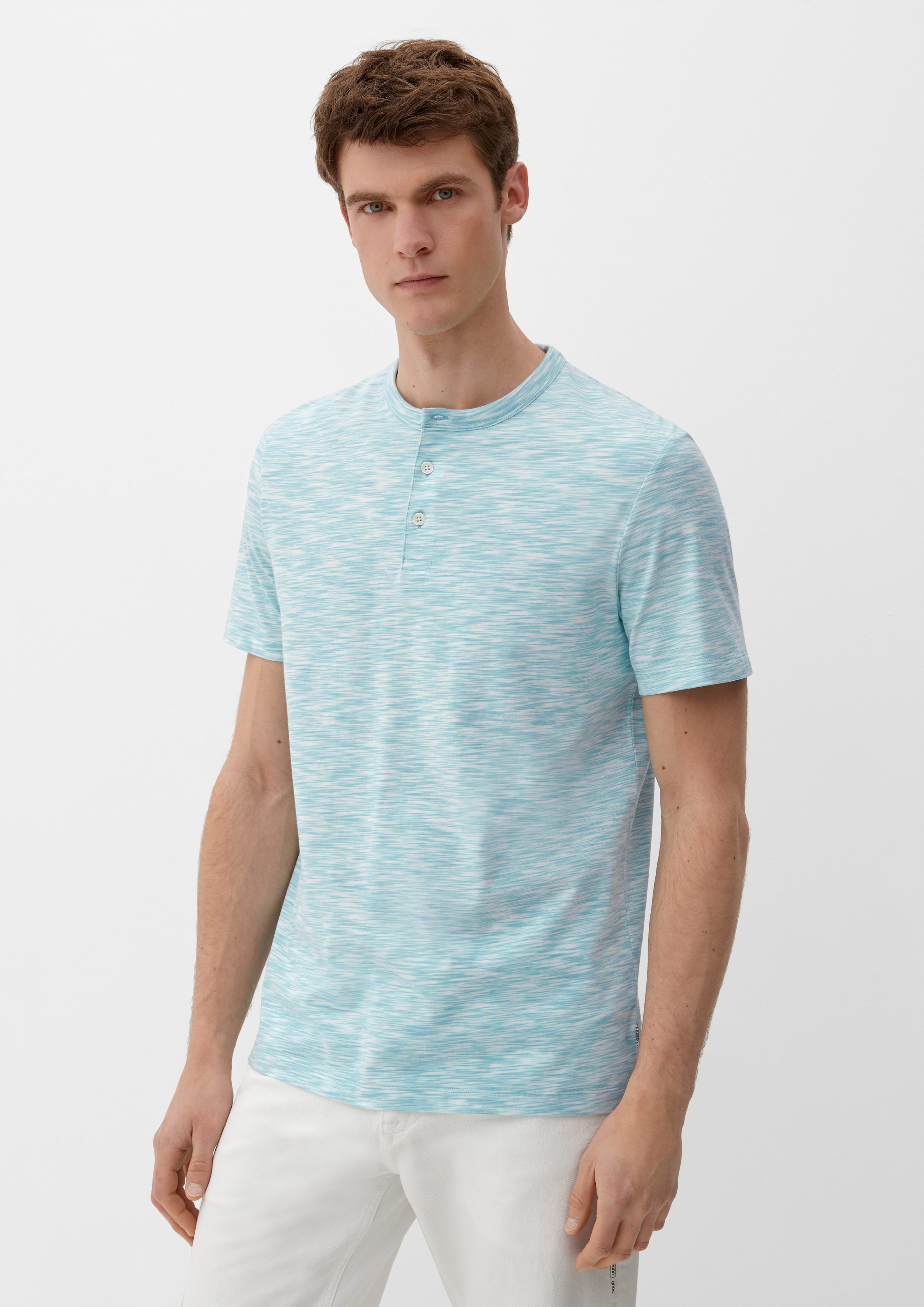 s.Oliver Kurzarmshirt T-Shirt mit Henleyausschnitt Garment Dye, Blende Tür