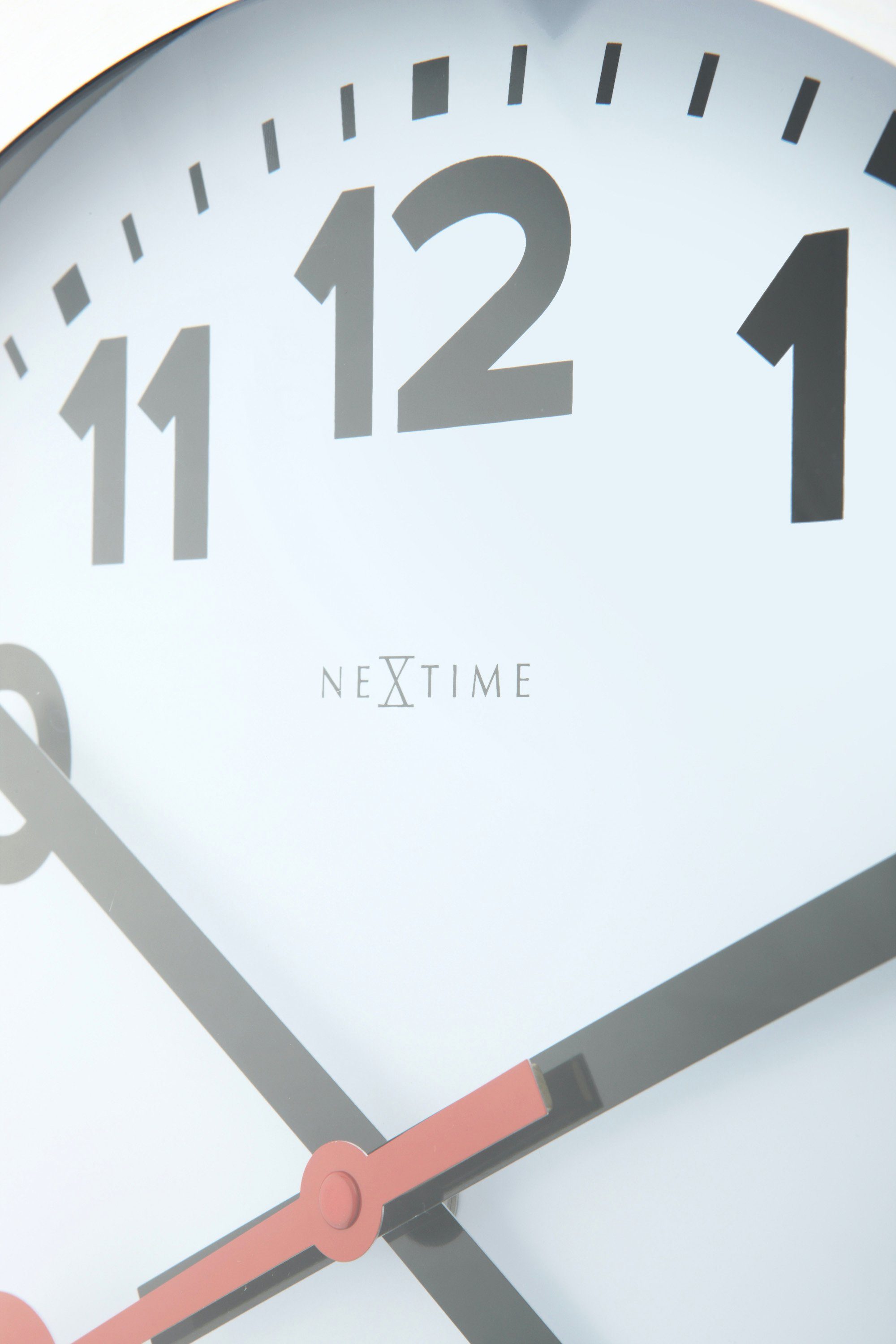 NEXTIME Wanduhr 3998 (im ikonischen Bahnhofsuhr günstig online kaufen