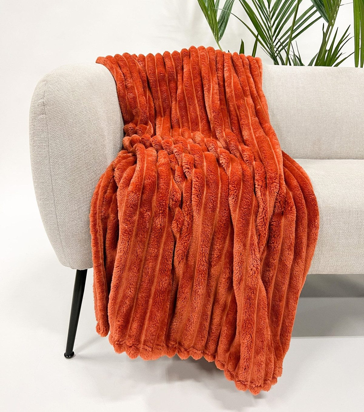 Wohndecke Kuscheldecke 'Ricky' 150 x 200 cm, Dutch Decor, Kuscheldecke, Cordoptik