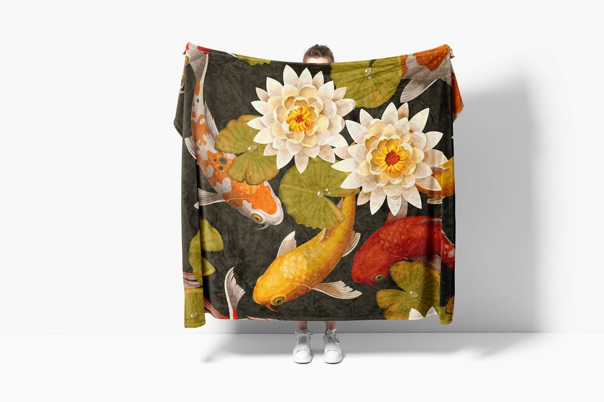 Strandhandtuch Handtuch Fotomotiv Koi Kuscheldecke Baumwolle-Polyester-Mix Blumen, Handtuch mit Art (1-St), Saunatuch Sinus Fische Handtücher