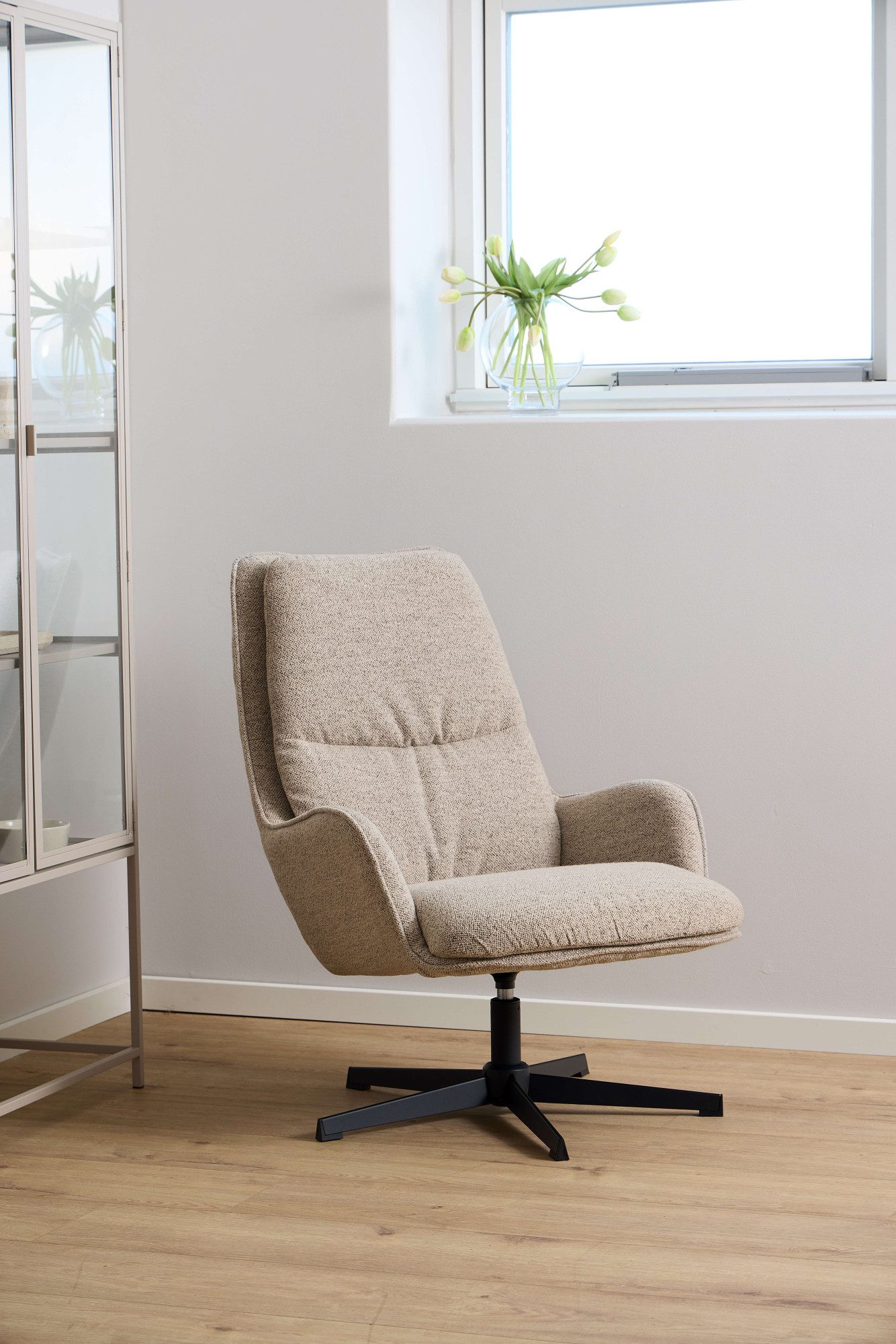 ACTONA GROUP Loungesessel Bosley, Loungestuhl, Boucle beige, 5Stern Gestell, Drehfunktion, 72x84x93cm