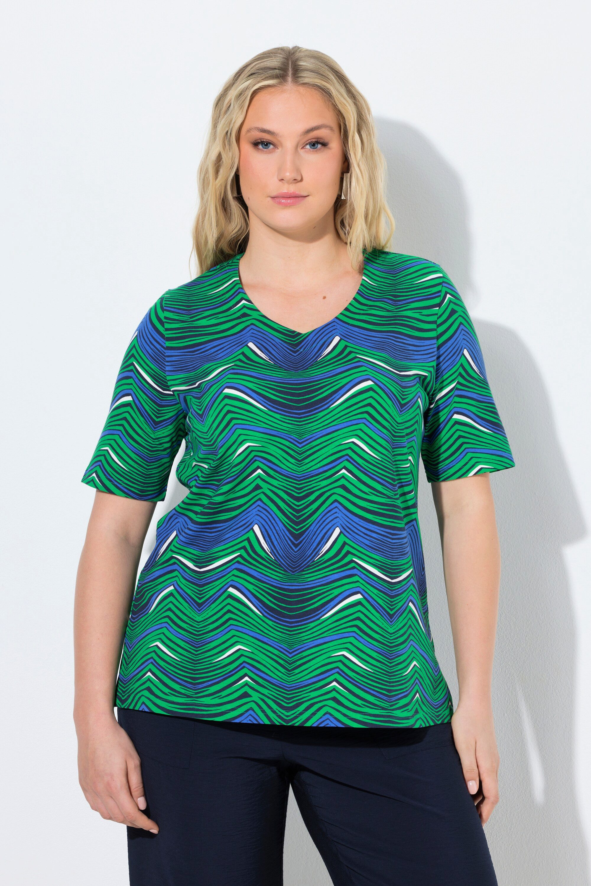 Ulla Popken T-Shirt T-Shirt grafischer Druck V-Ausschnitt Halbarm