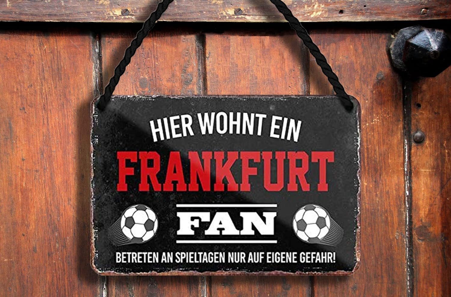 schilderkreis24 Metallschild Blechschild Hier wohnt ein Frankfurt Fan 18x12 günstig online kaufen