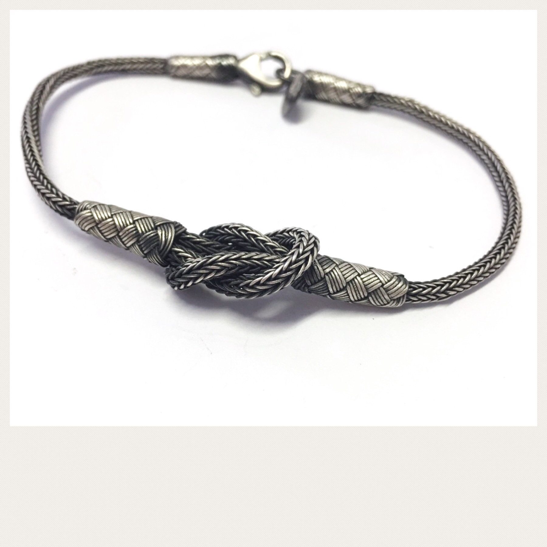 Edelschmiede925 Silberarmband geflochtenes Armband 925 Sterling Silber geschwärzt 21 cm "Knoten"