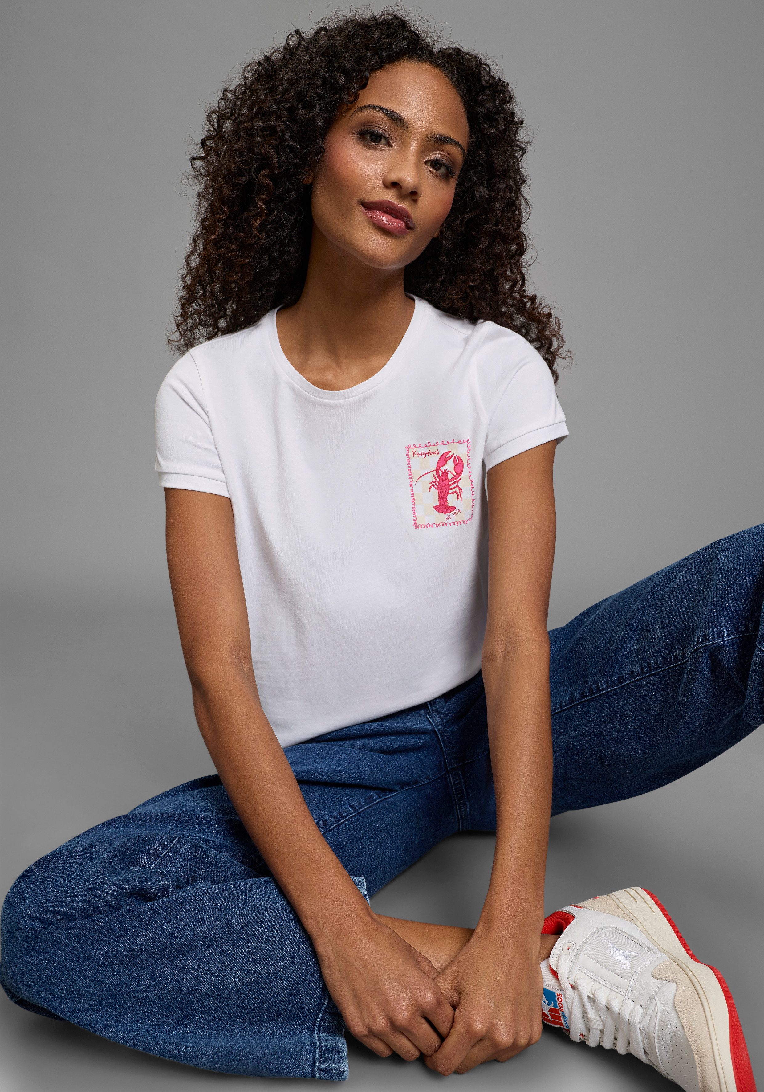 KangaROOS T-Shirt schmaler Schnitt, Kurzarm, mit Rundhalsausschnitt. € 24,99, (€ 24,99 pro 1 Stk).