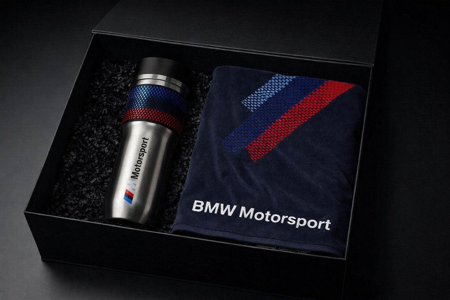 BMW Thermobecher BMW Geschenkset Herren Geschenkbox Strandhandtuch M Thermobecher, 1-tlg.