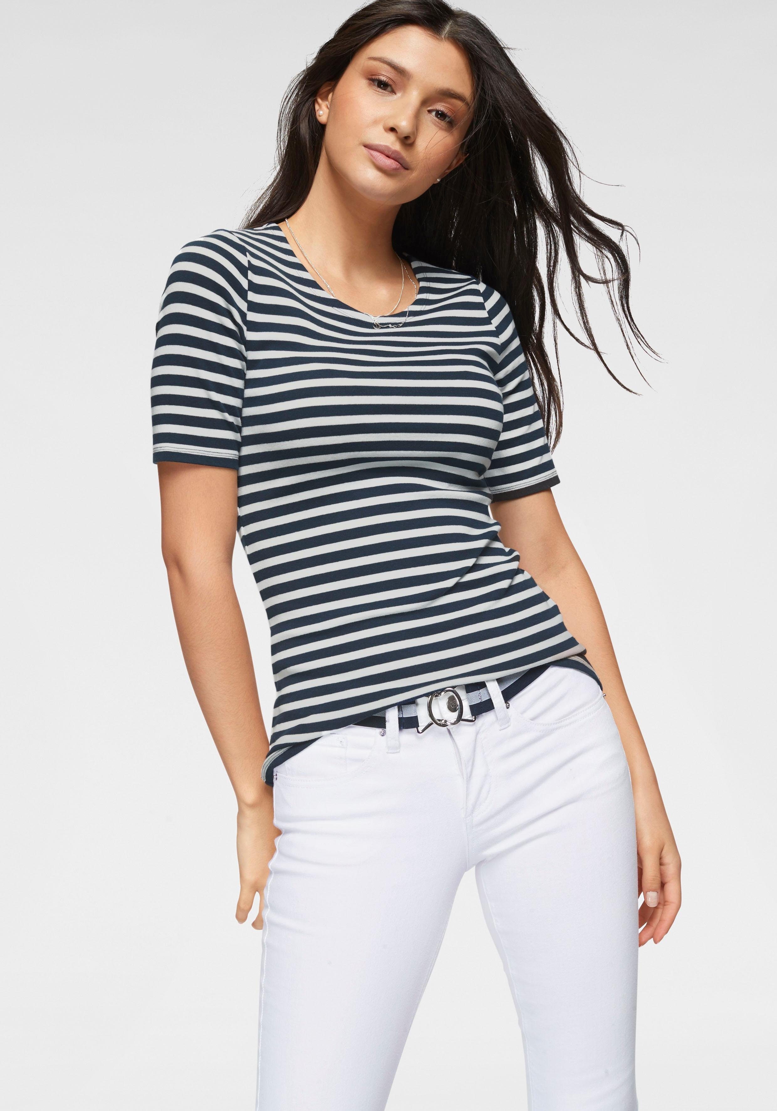 Gant T-Shirt STRIPED 1X1 RIB LSS T-SHIRT (1-tlg) mit charmantem Streifendesign