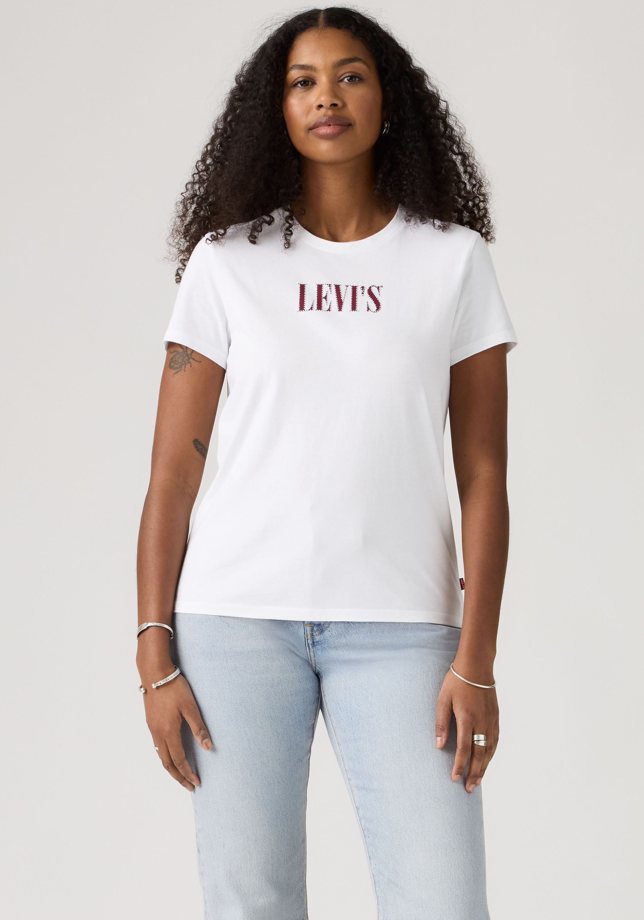 Levi's® Rundhalsshirt THE PERFECT TEE mit Logo im Metallic-Holo Print
