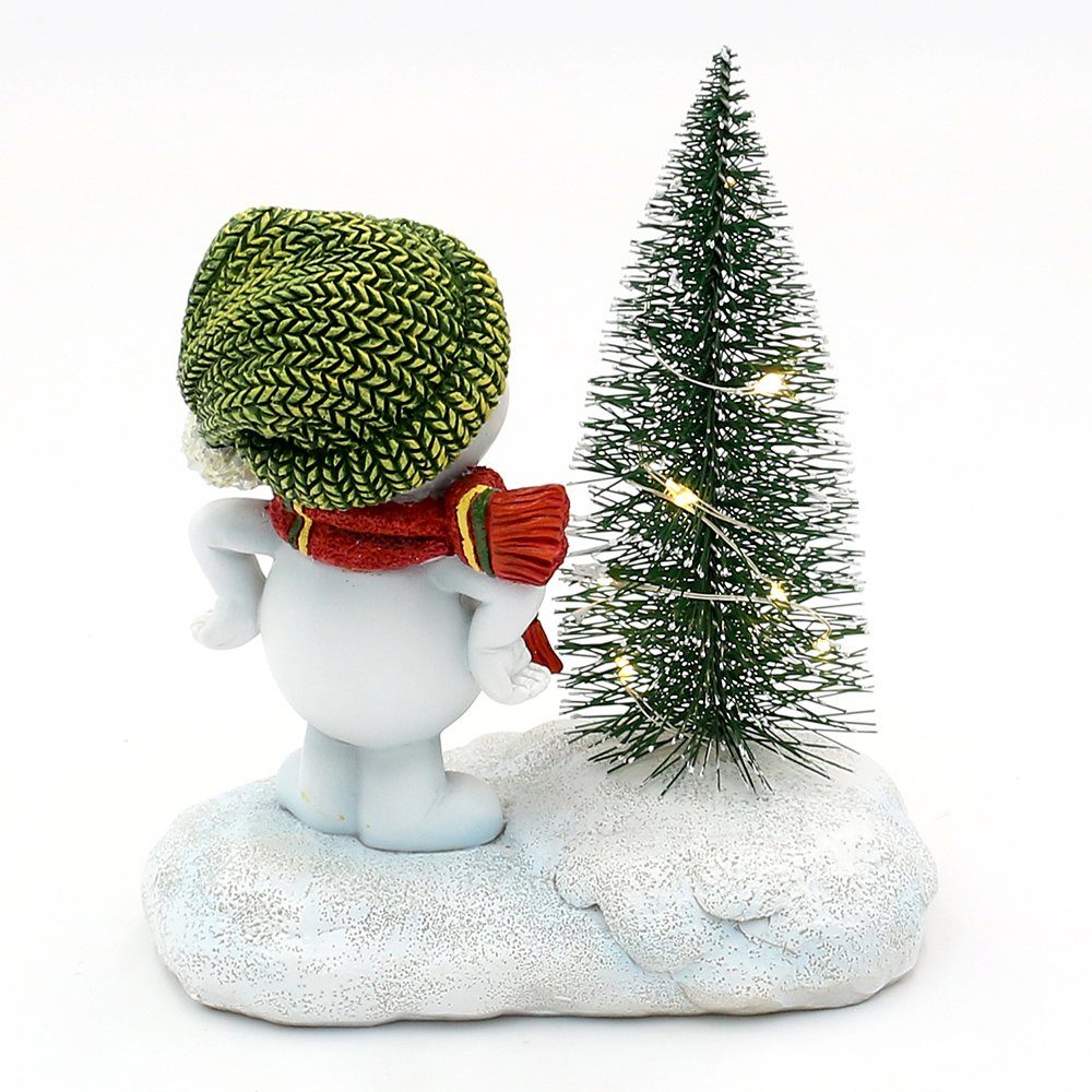 Dekohelden24 Dekofigur Schneekind - Schneemann grün 7,5 mit 14 LED und Weihnachtsbaum, in L/B/H Schal 12 beleuchteten x rot, und x cm. Mütze mit