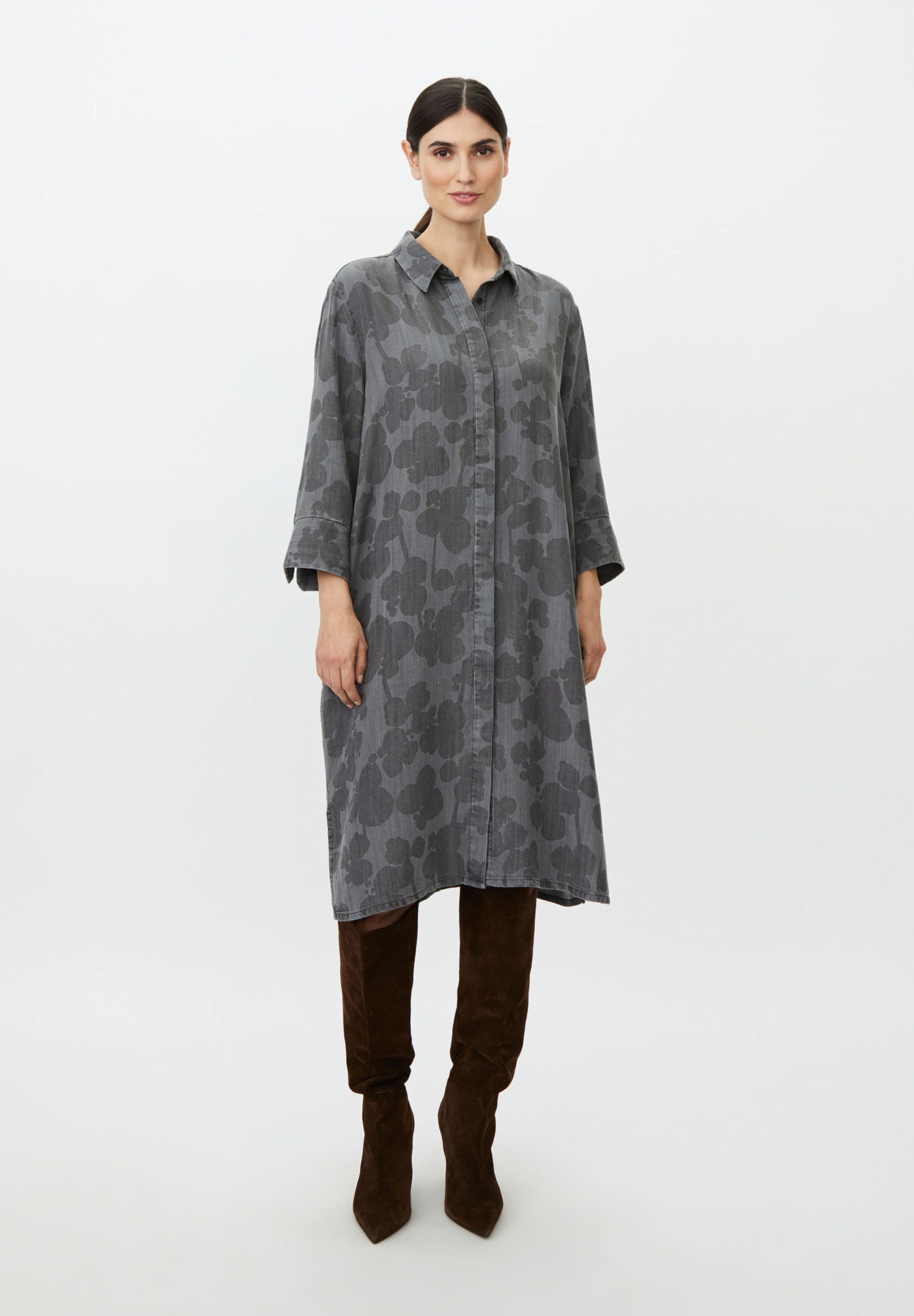 Masai Shirtkleid MaNimeso Denim mit Blumendruck, Dreiviertelärmeln