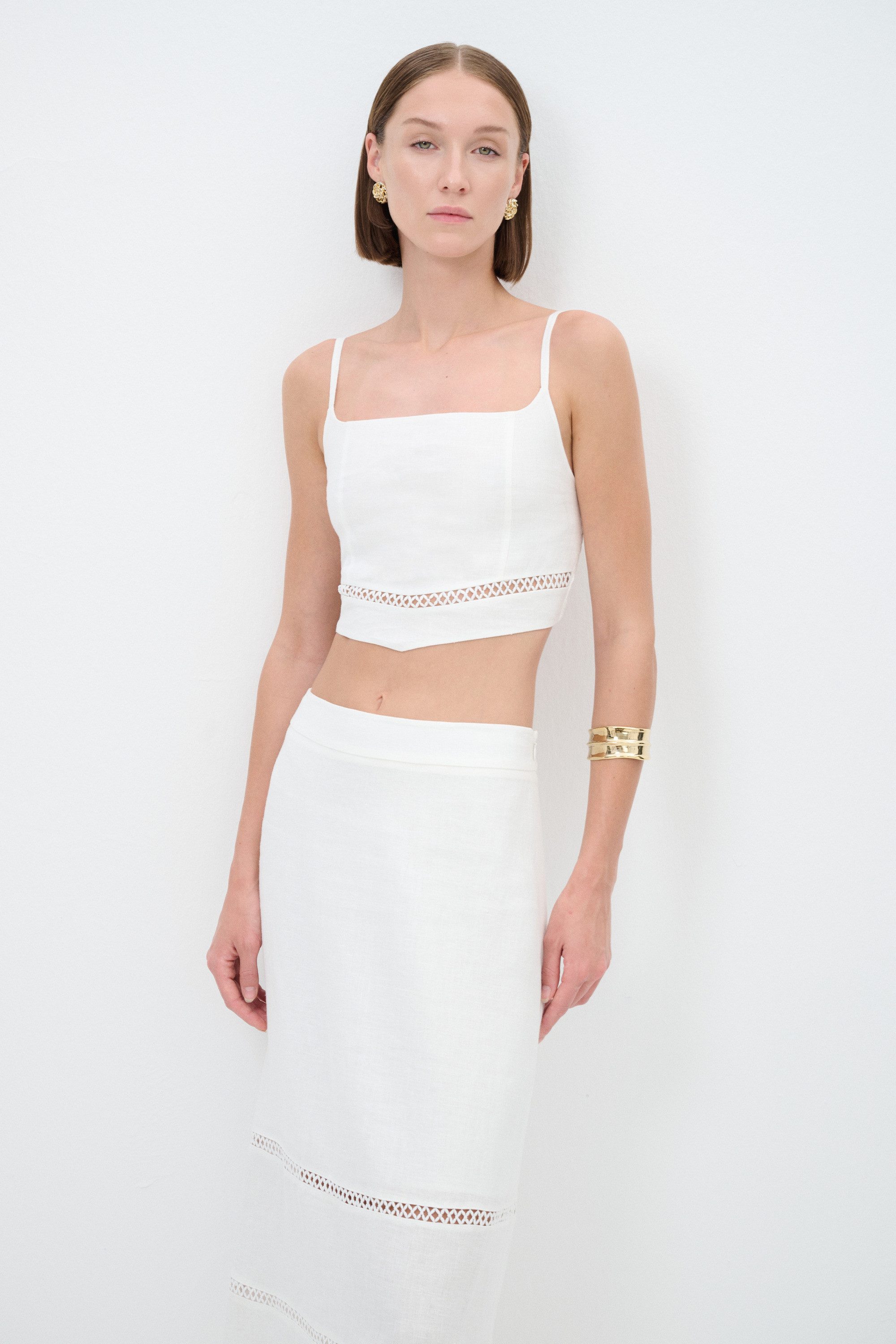 adL Spaghettitop Kurze Bluse mit bestickten Details und Trägern