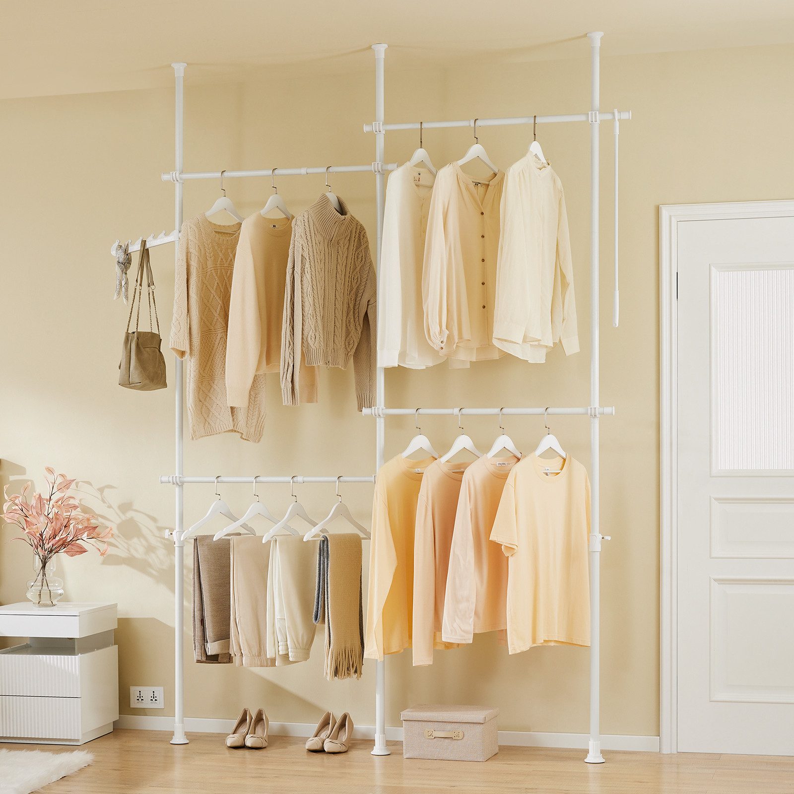 SoBuy Kleiderständer KLS03, verstellbarer offener Kleiderschrank für Schlafzimmer, Garderobenständer mit 4 Kleiderstangen Teleskop Garderoben System