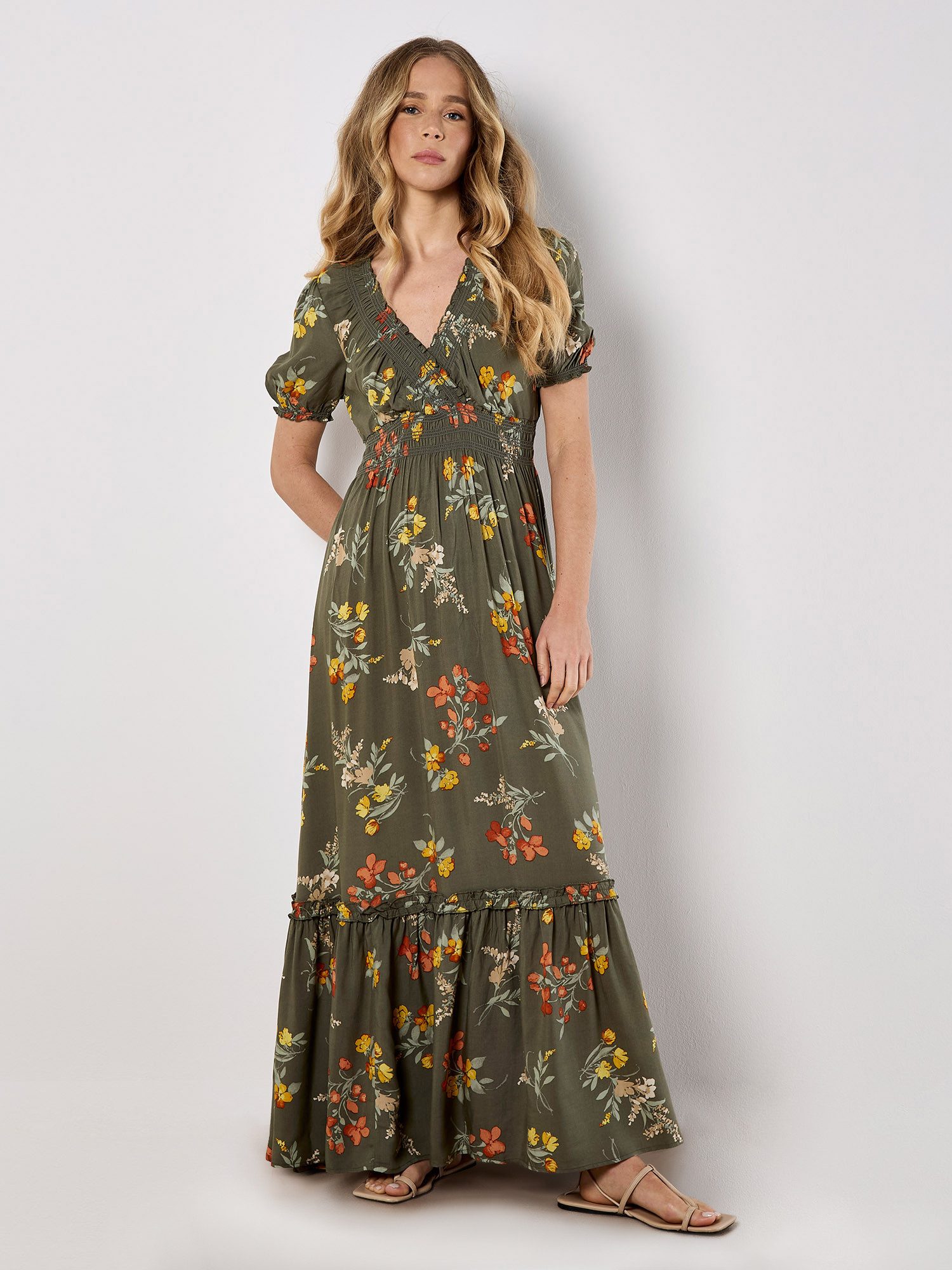 Apricot Maxikleid Sommerliches Blumenkleid mit Smockdetails günstig online kaufen