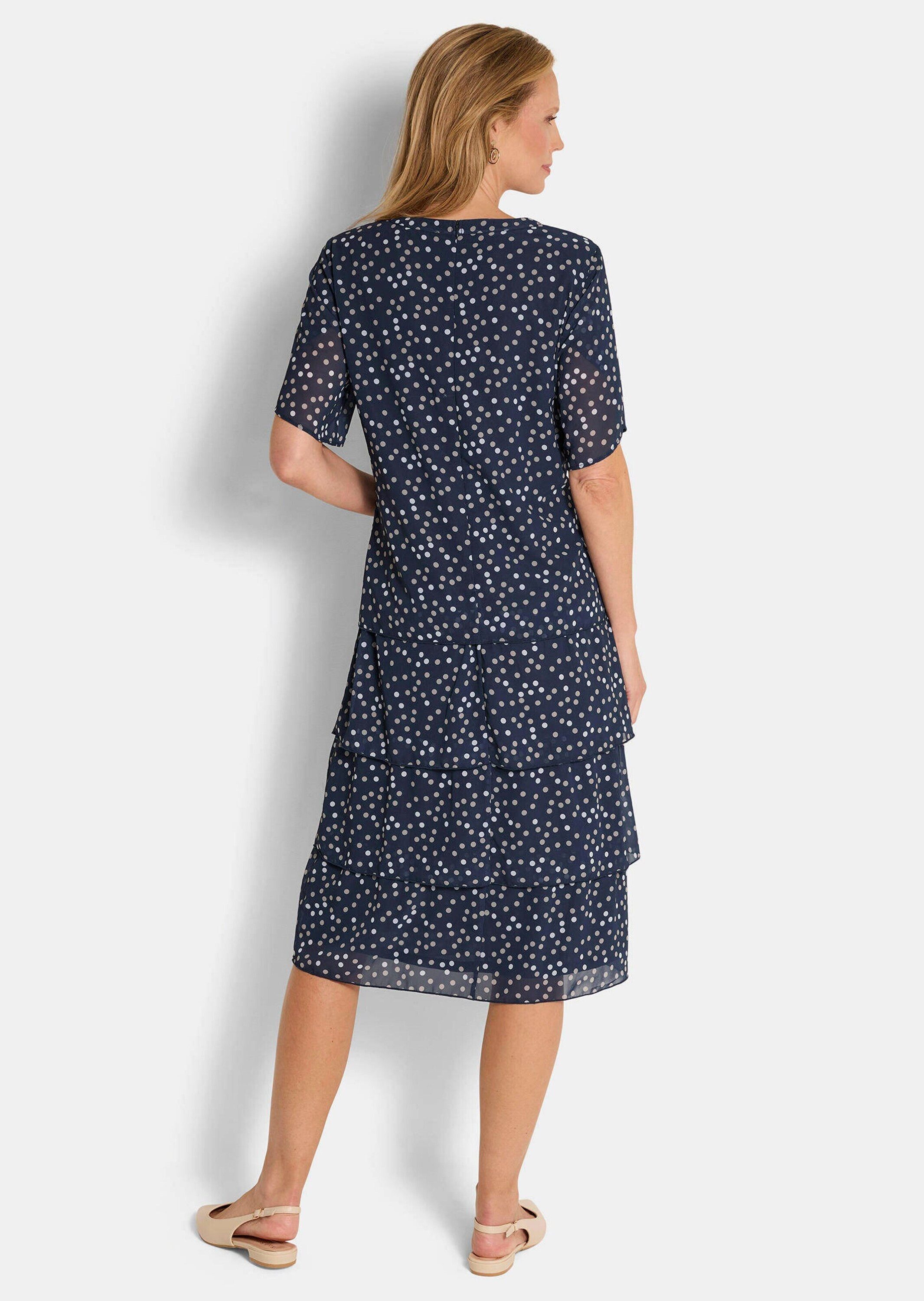 GOLDNER Sommerkleid Sommerkleid mit Tupfen-Muster Midikleid mit Rundhals mit Schlitz, Knielänge und Halbarm – Bild 3 von 5