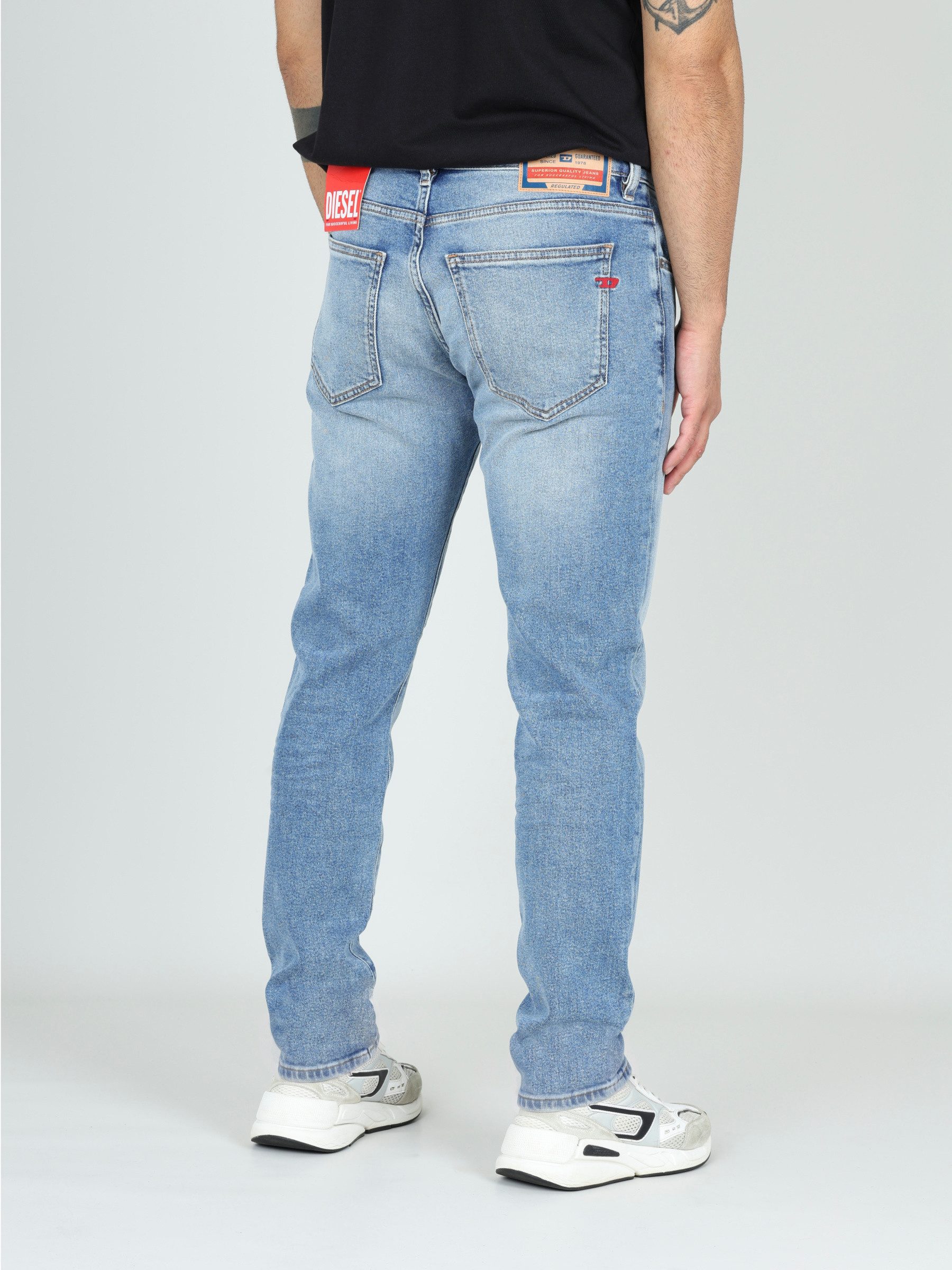 Diesel Slim-fit-Jeans Herren Jeans - 2019 D-STRUKT mittlere Leibhöhe, mittlerer Stretch