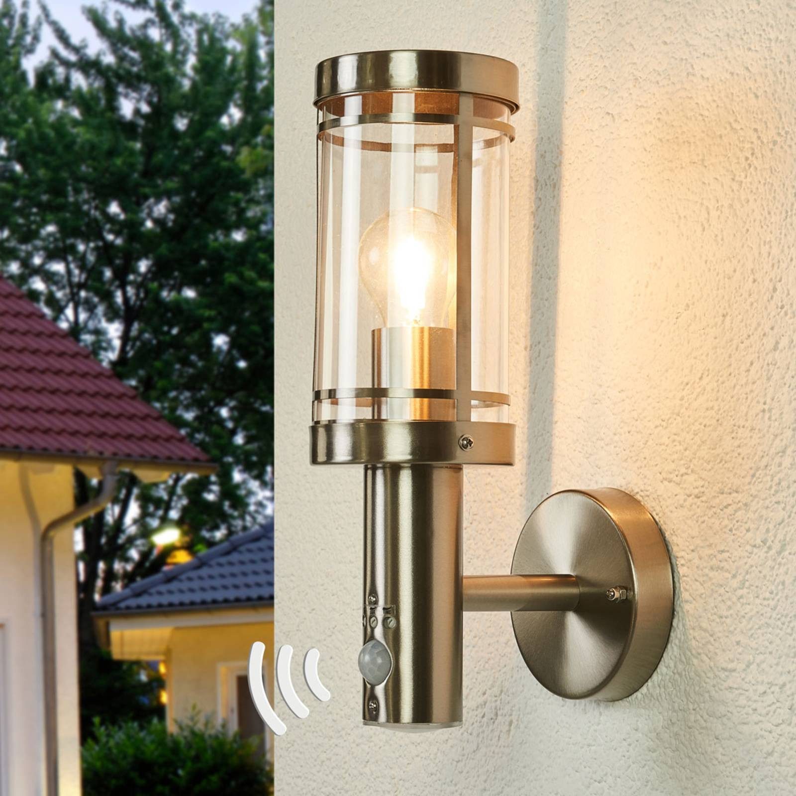 Lindby Außen-Wandleuchte Djori, Edelstahl Alu IP44mit Bewegungsmelder, 1 x 15 W LED