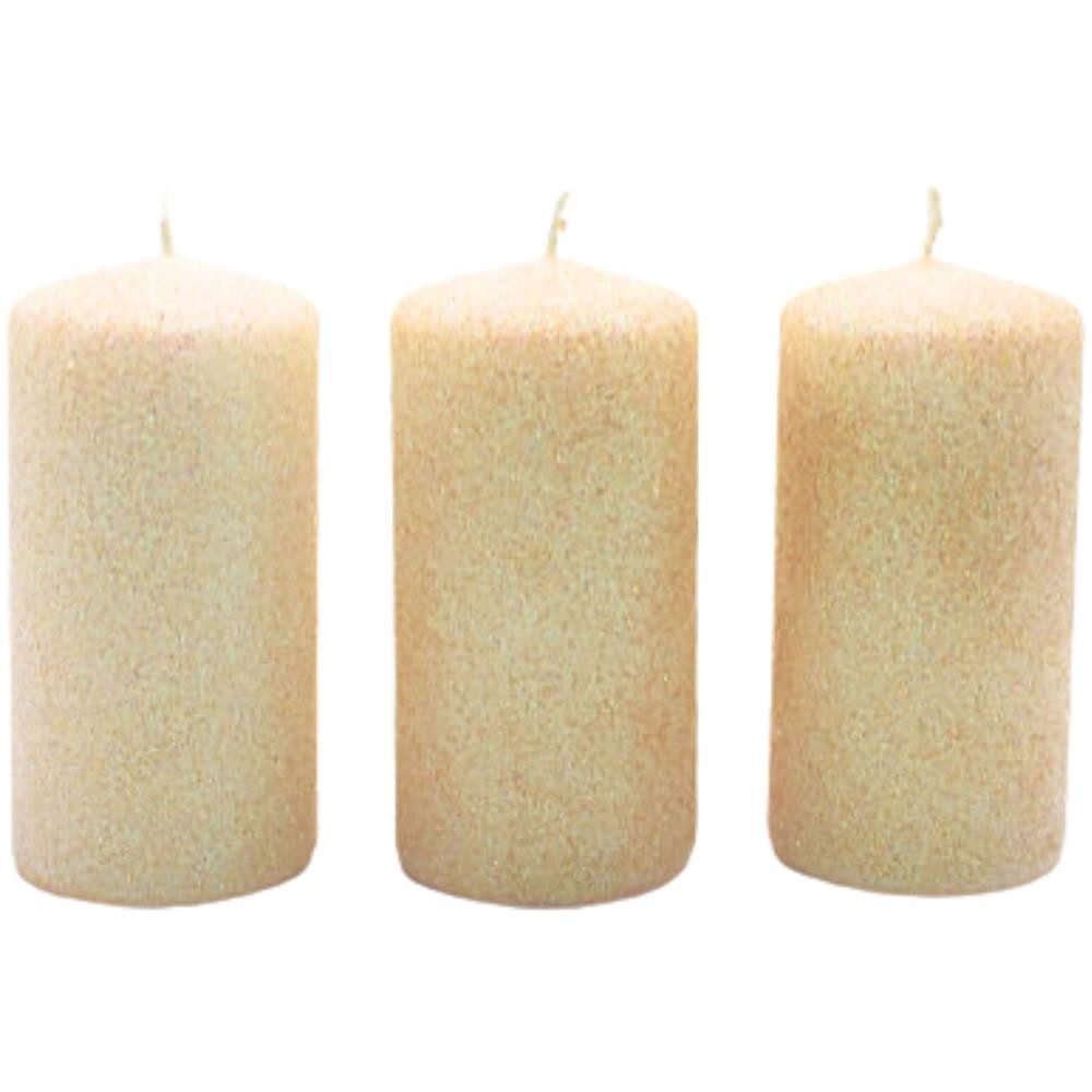 Dekohelden24 Stumpenkerze Glitterkerze als Stumpen - Stumpenkerze im 3er Set in creme, Größe L / B / H: ca. 5 x 5 x 10 cm