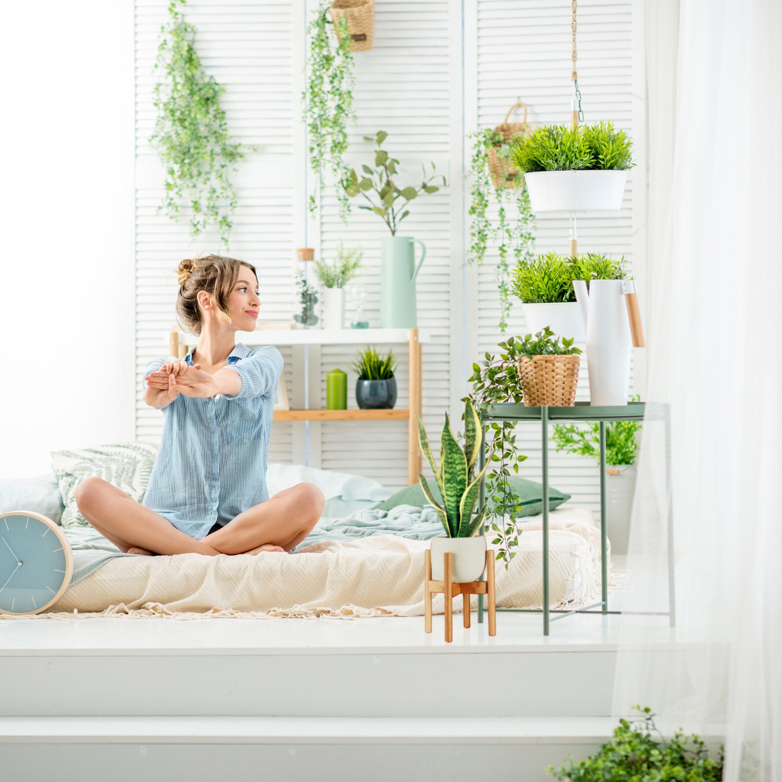 relaxdays Blumenständer Pflanzenständer im 2er Set