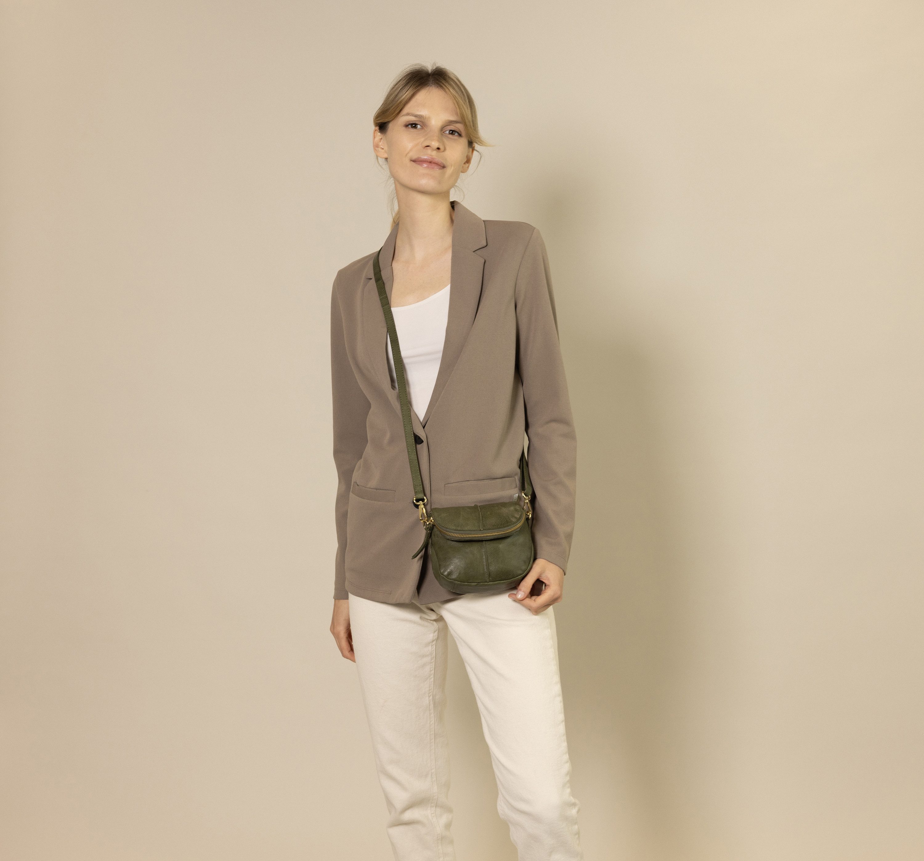 Gusti Leder Handtasche Gusti Leder Handtasche Janny (1-tlg)