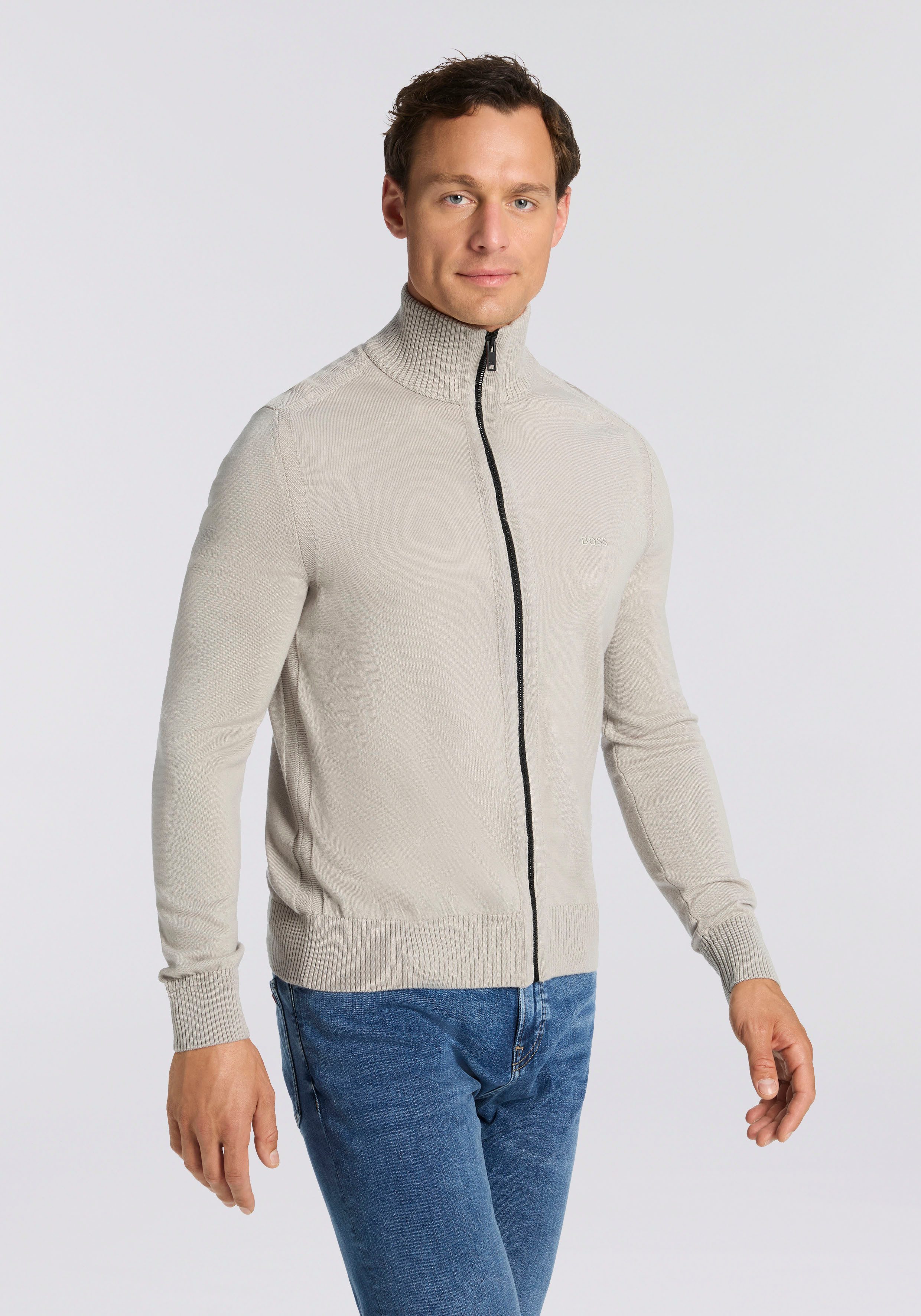 BOSS ORANGE Strickjacke Avac mit Logostickerei auf der Brust günstig online kaufen