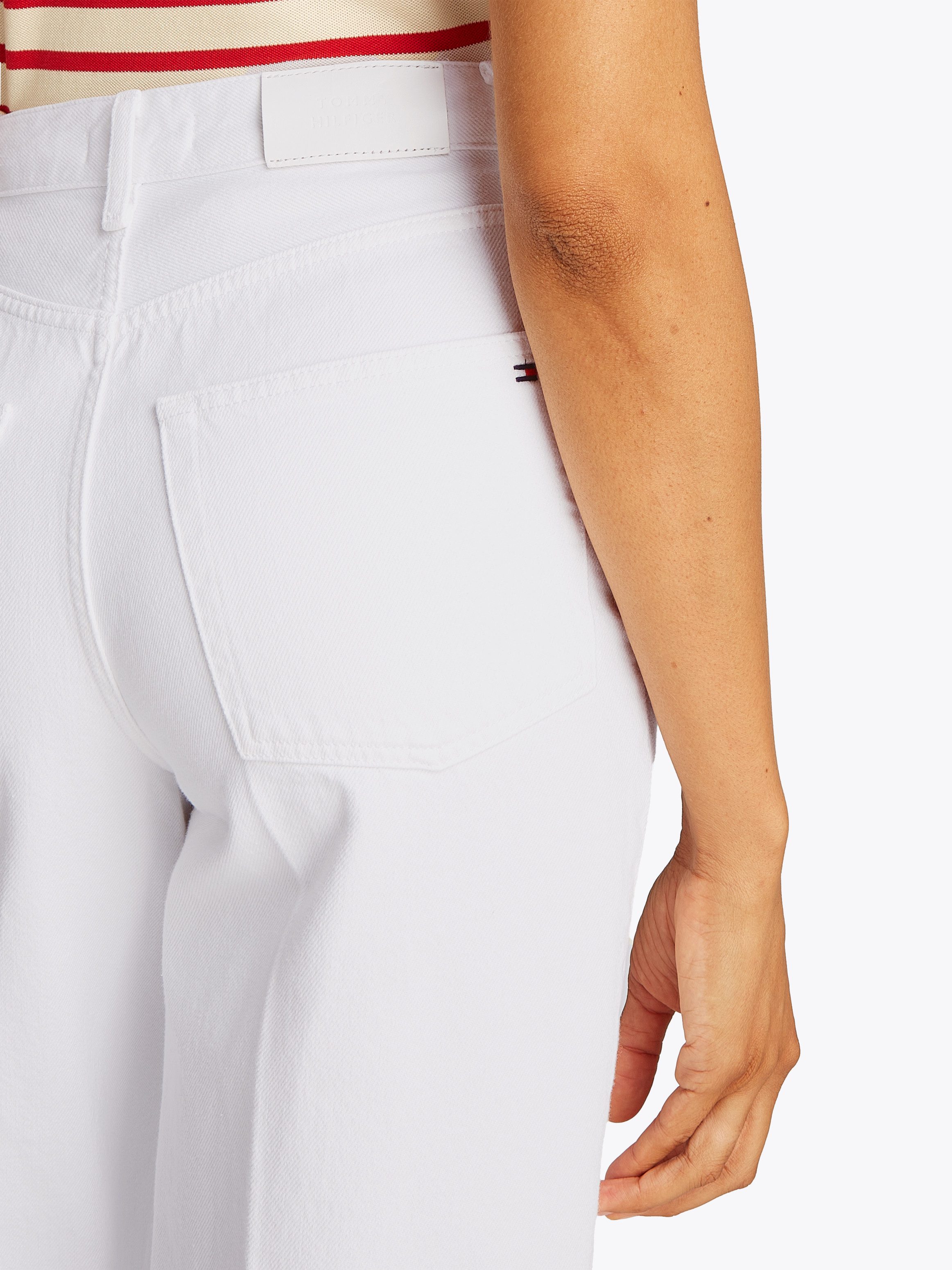 Tommy Hilfiger Weite Jeans WIDE LEG HW LOU mit Logo-Badge, mit Nieten, mit günstig online kaufen