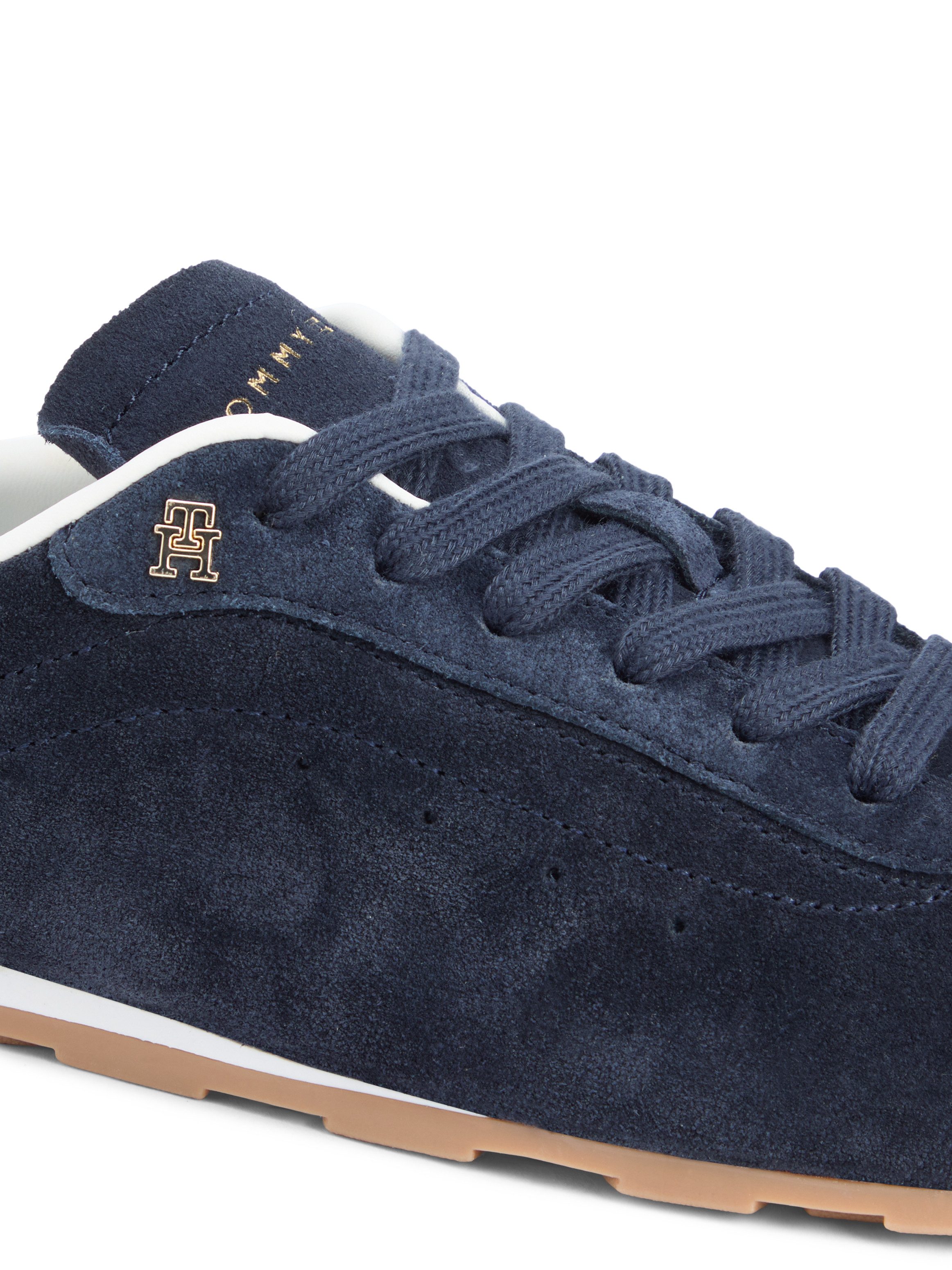 Tommy Hilfiger TH BELLA LOW RUNNER SUEDE Sneaker Halbschuh, Schnürer, Freizeitschuh mit kontrastfarbenem Fersenbesatz