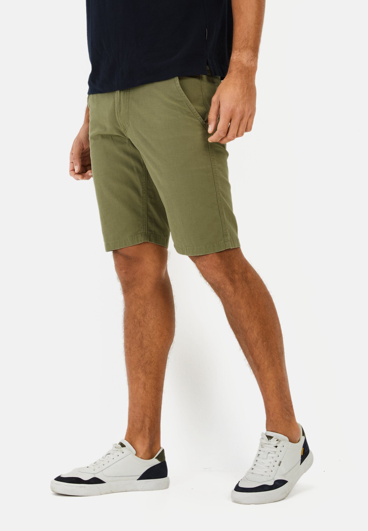 Chinoshorts mit Stretch