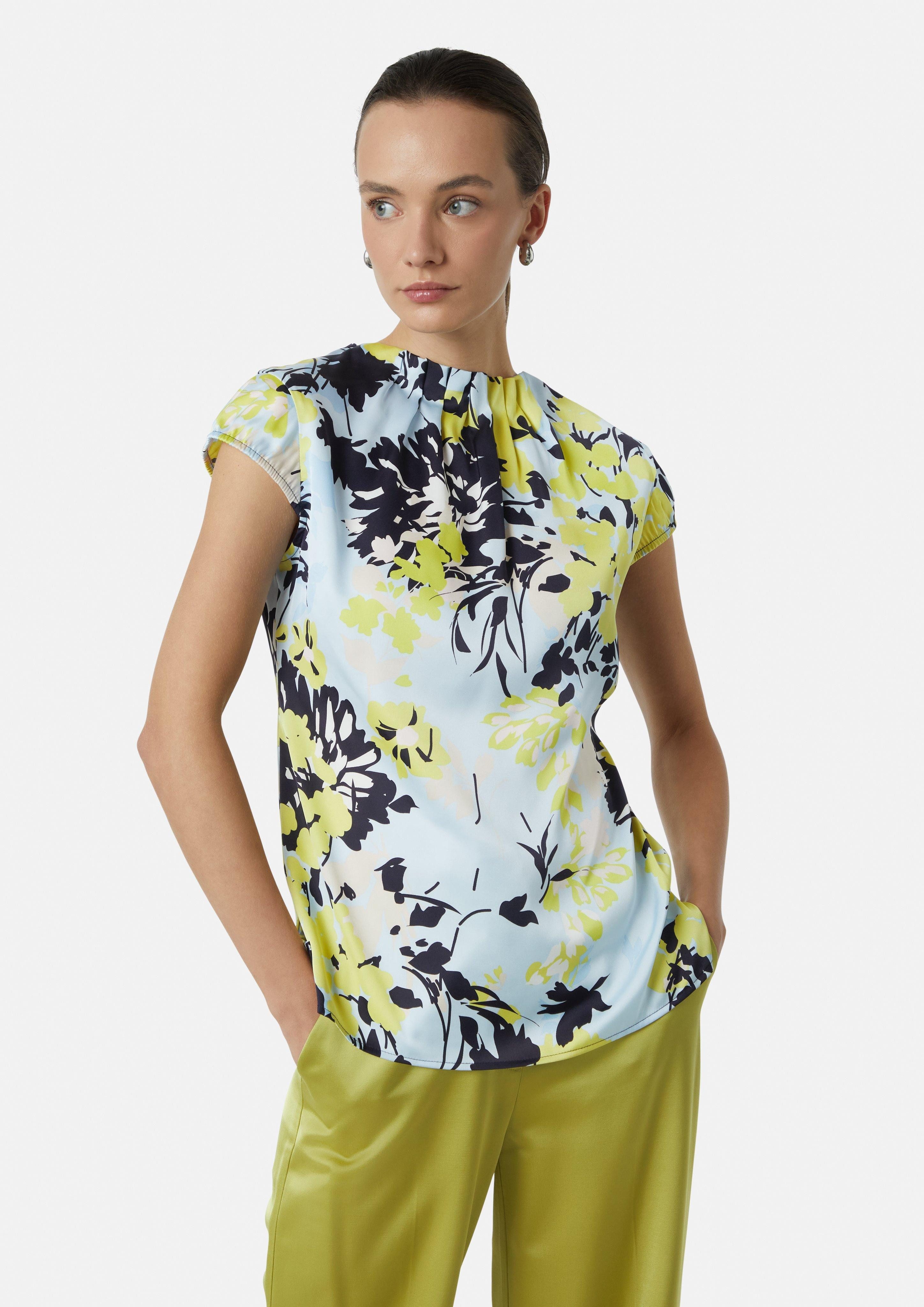 Kurzarmbluse Gemusterte Satin-Bluse mit Raffung