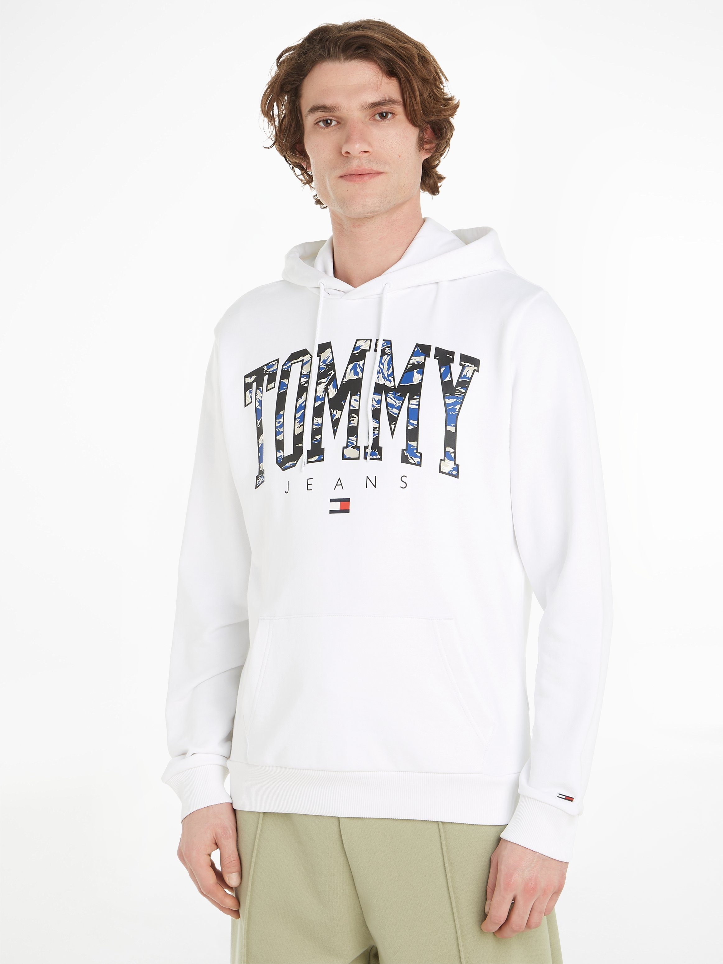 Tommy Jeans Kapuzensweatshirt TJM REG CAMO NEW VRSTY HOODIE White