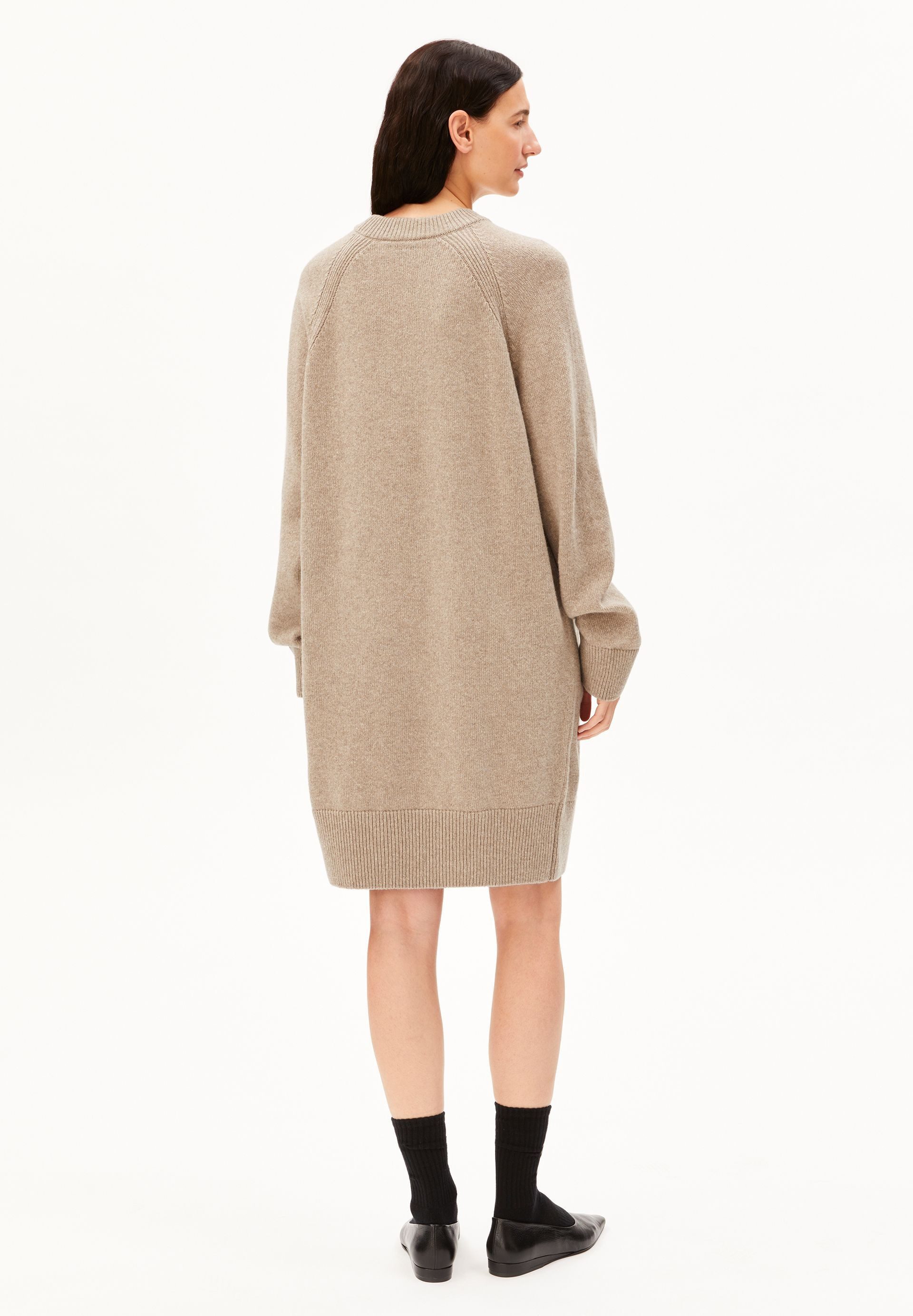 Armedangels Strickkleid WOOL KNIT Kleid aus Bio-Woll Mix (recycelt) Rundhalsausschnitt – Bild 4 von 5
