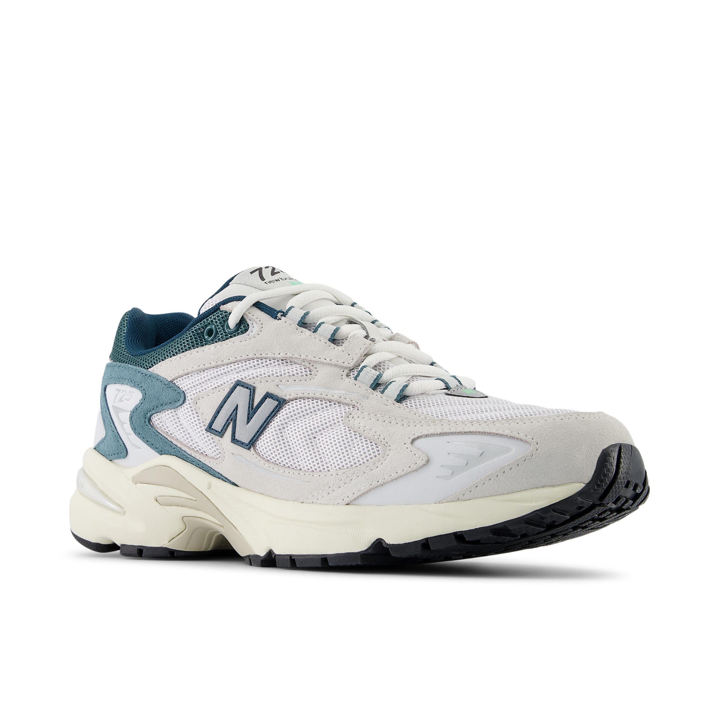 New Balance 725 Sneaker vom New Balance 740 inspiriert