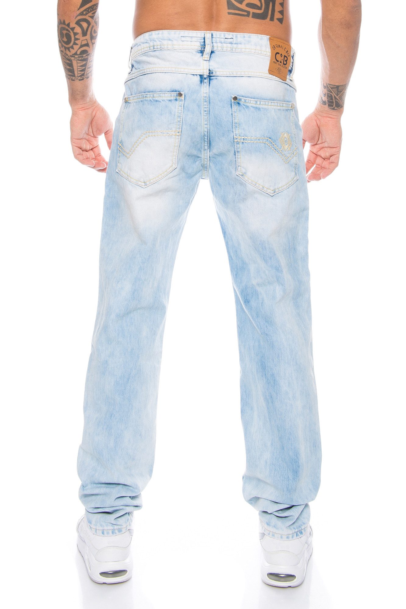 Cipo & Baxx Regular-fit-Jeans Herren Jeans Hose mit dezenten Nähten im schlichten Look Jeans mit dezenten Nähten – Bild 3 von 5