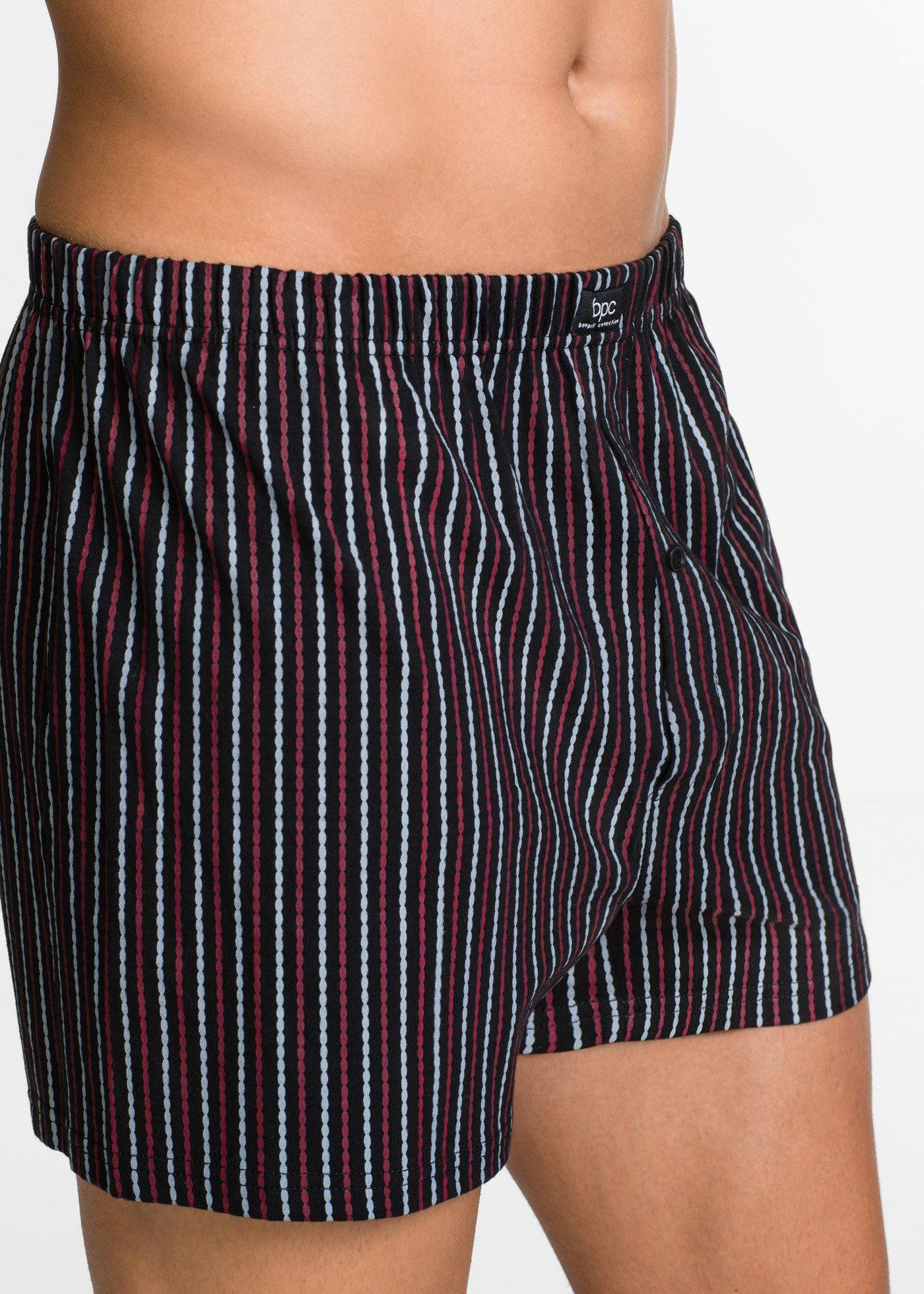 bonprix Boxershorts (Packung, 3-St) weiter Schnitt, lockere Passform, aus Baumwolle