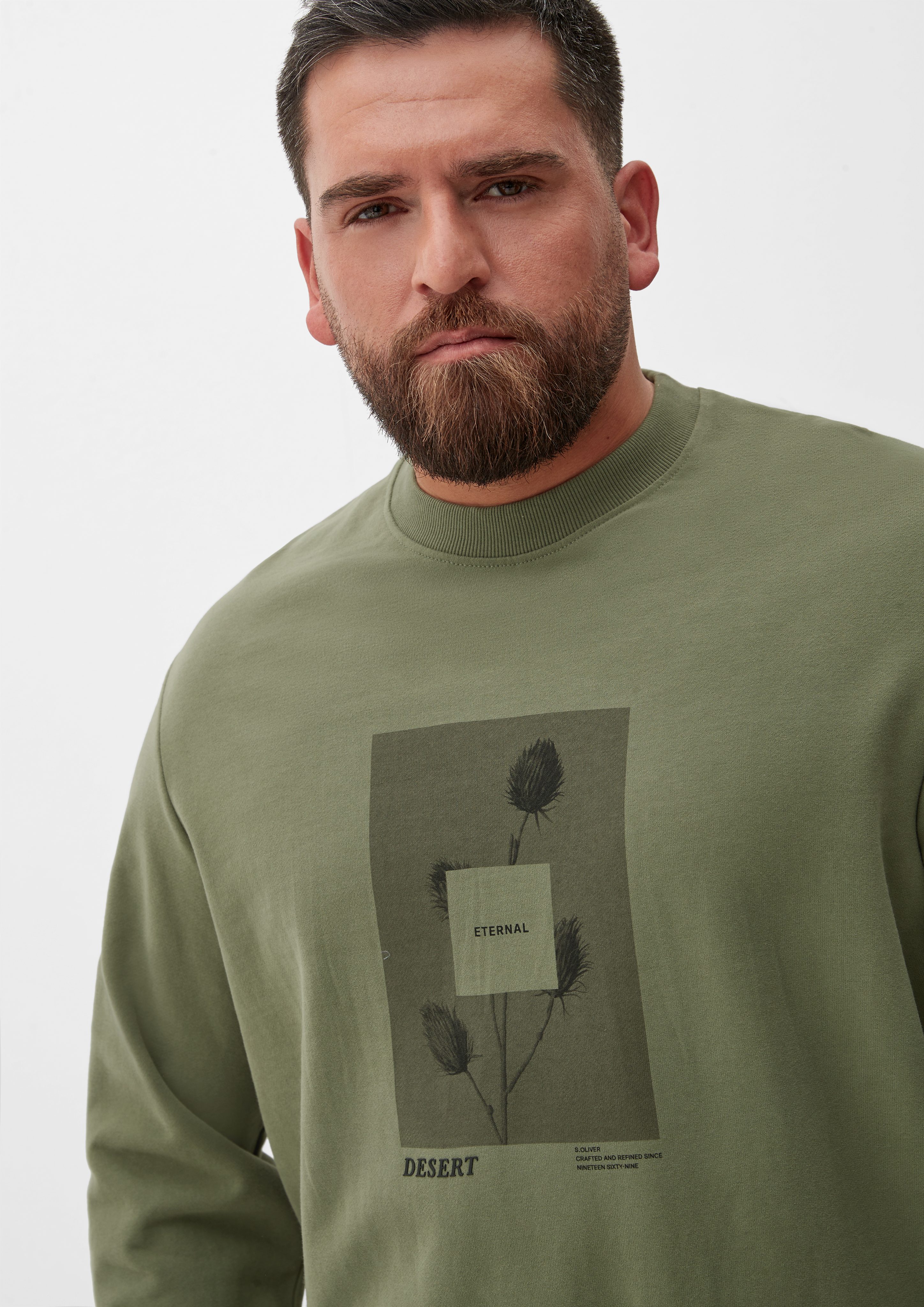 s.Oliver Sweatshirt Frontprint mit olivgrün Sweatshirt