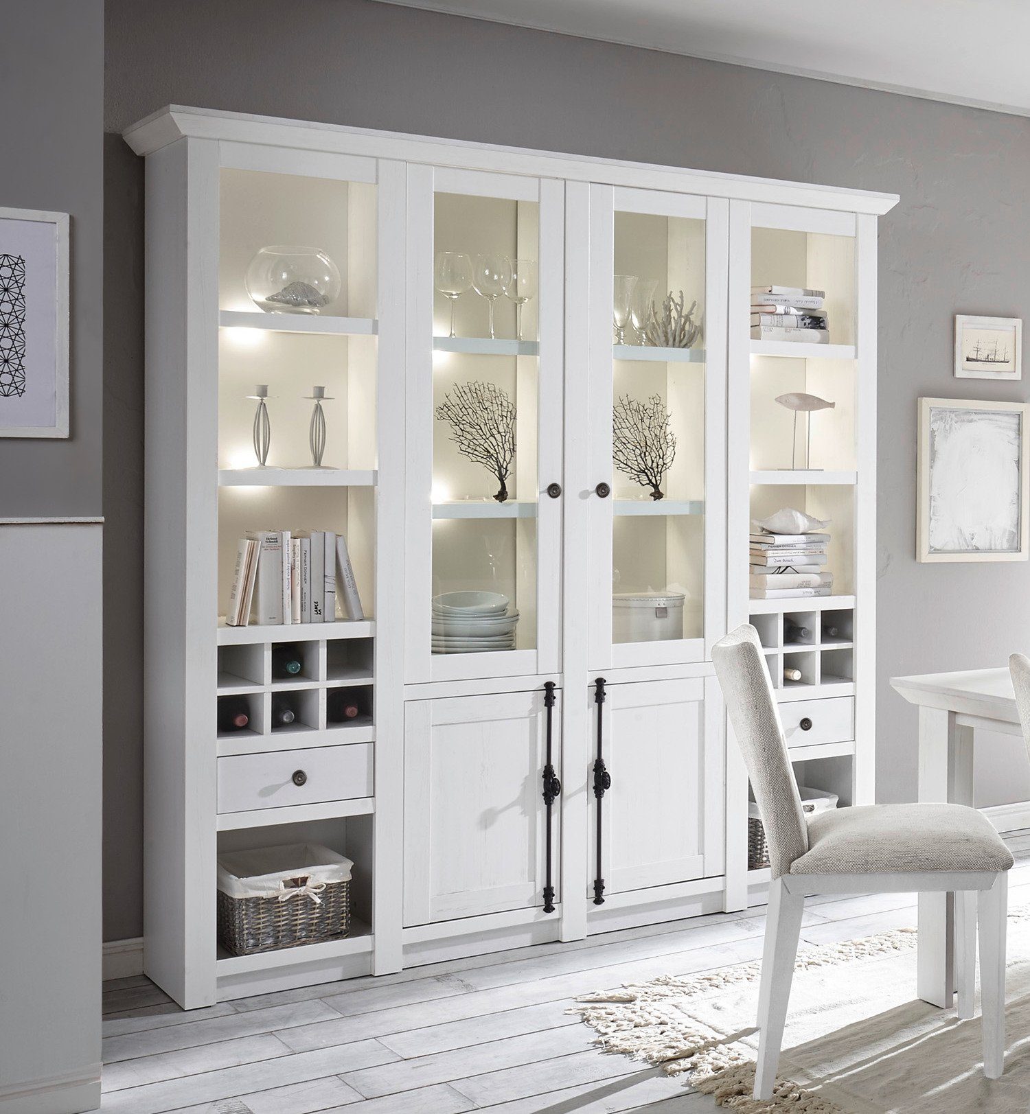 Empinio24 Buffet Buffetschrank 4-trg 194x207 cm Flascheneinteilung weiß Pinie WALES Breite 194 cm