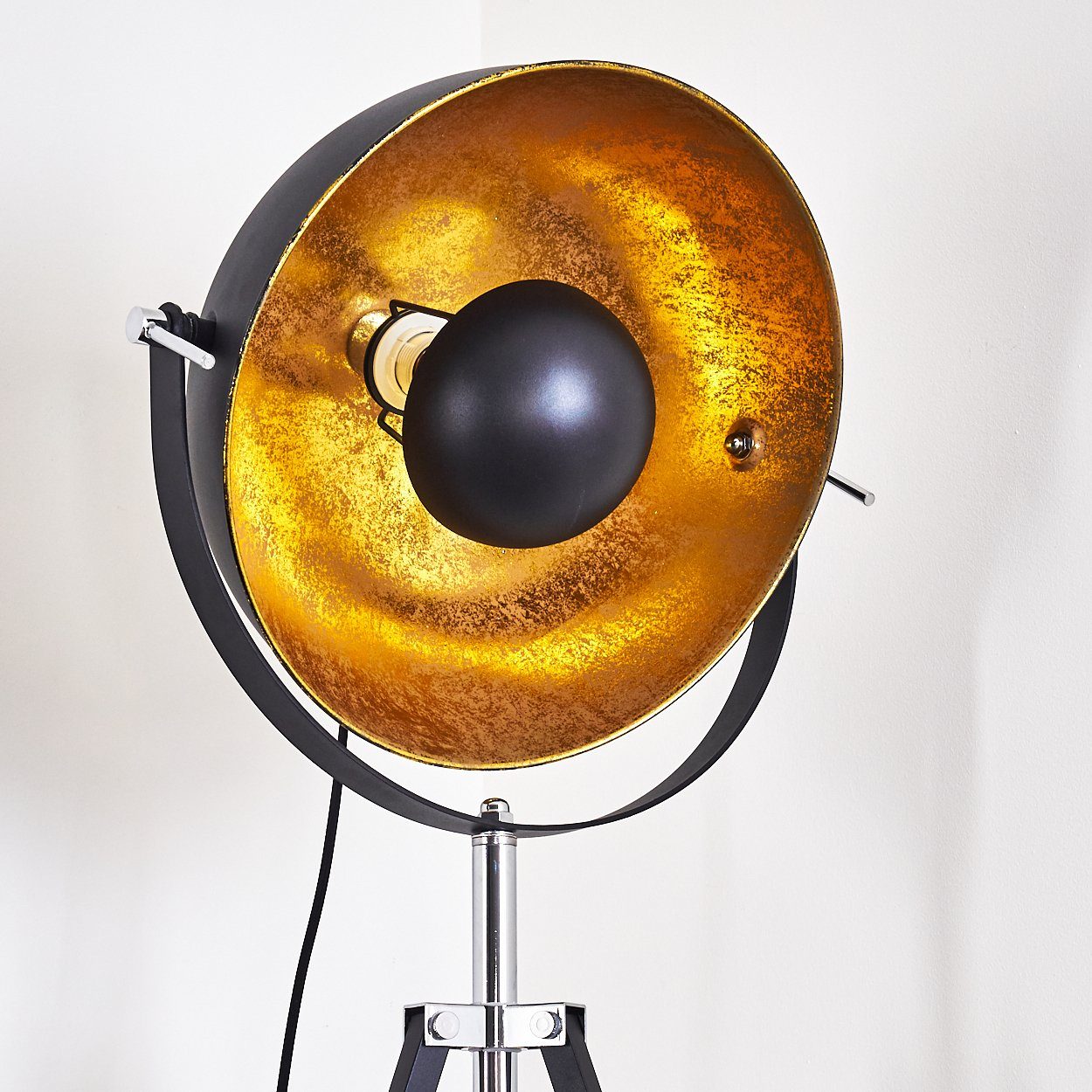 hofstein Stehlampe »Ghedi« Vintage ohne Gestell Bodenleuchte Schwarz/Gold in E27, aus Leuchtmittel, verstellbare Stehleuchte in Holz Metall, Ø45cm, Weiß