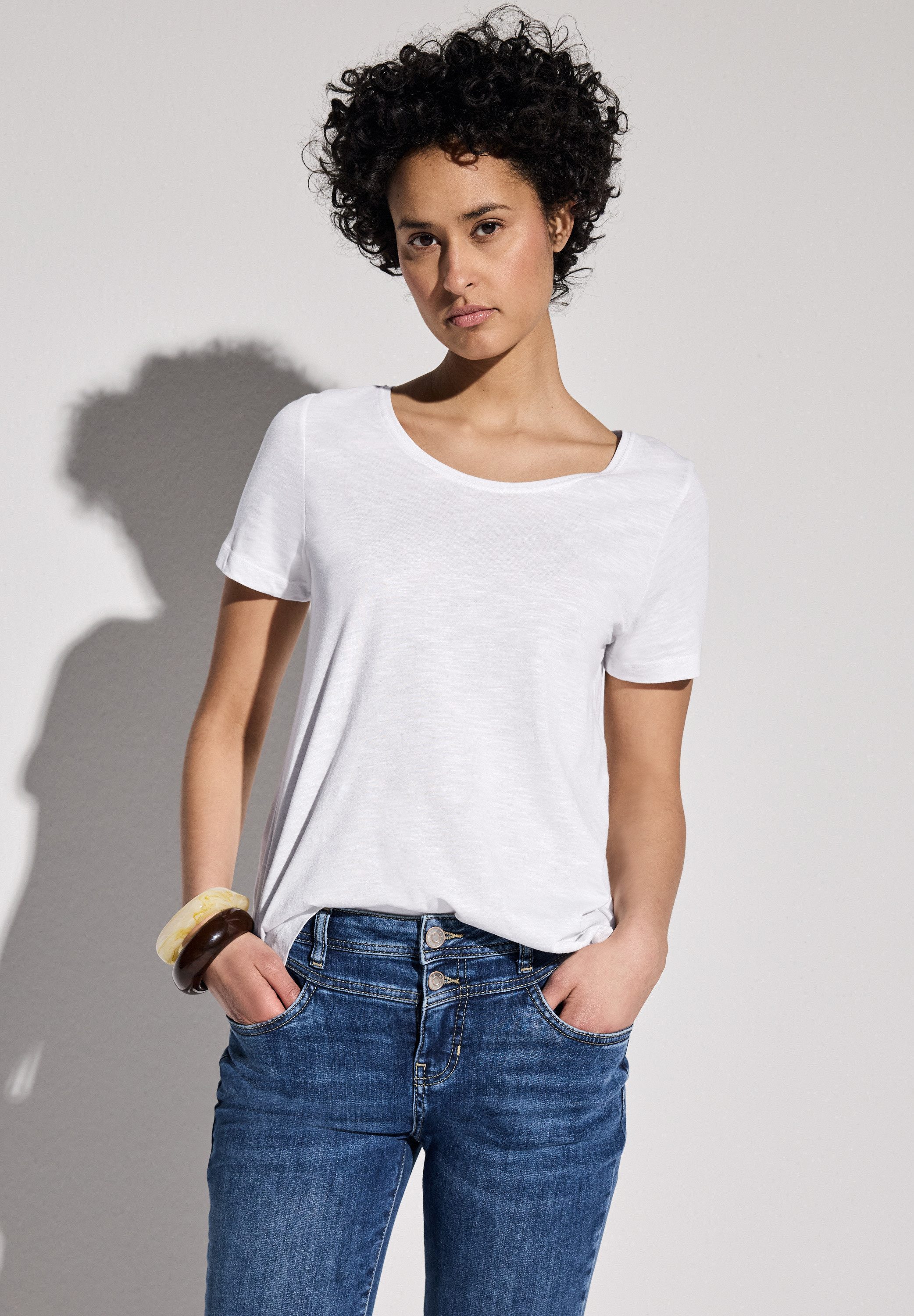 STREET ONE V-Shirt, mit abgerundetem V-Ausschnitt günstig online kaufen