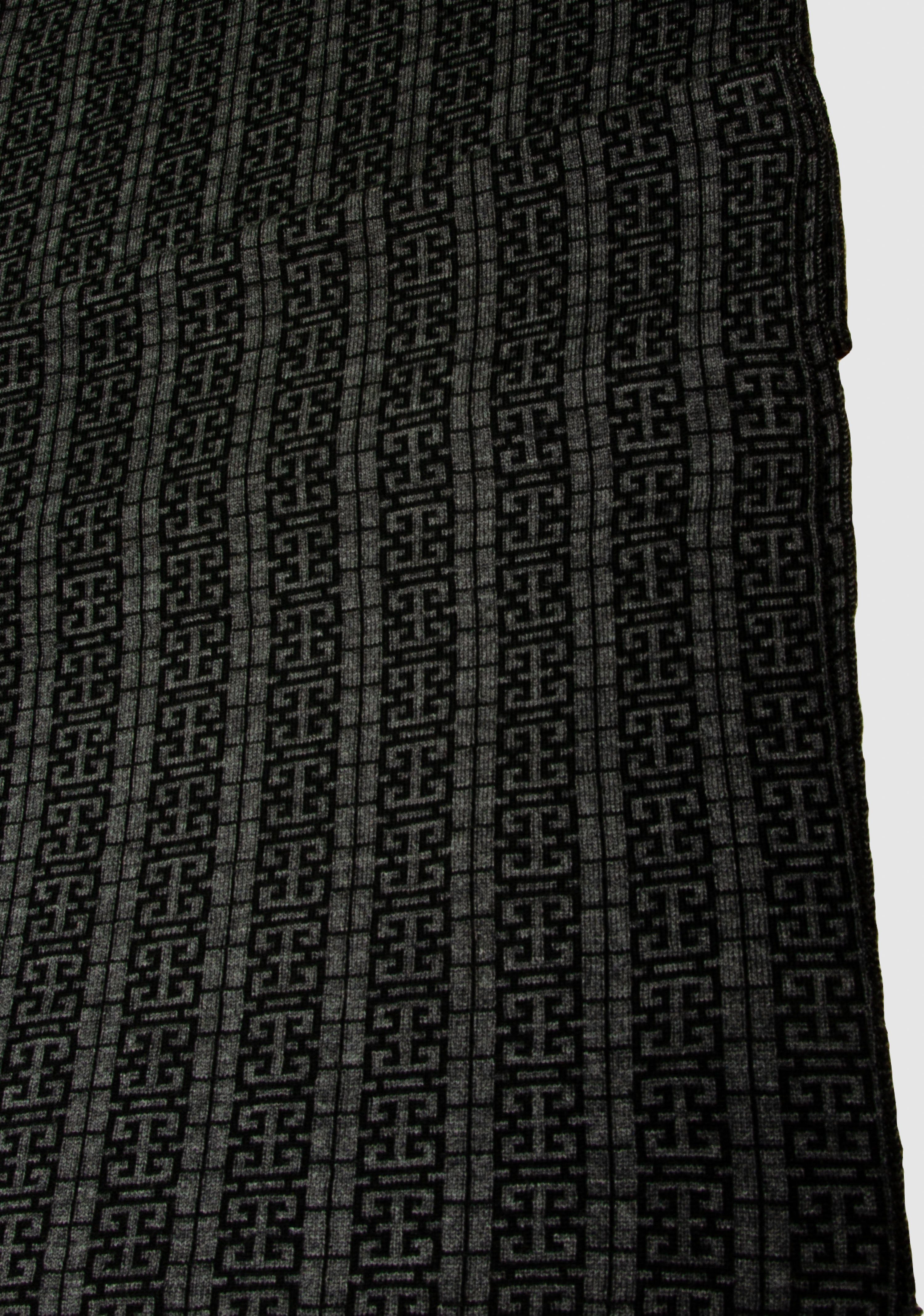 Strickschal in LANARTO Peking Merino extrasoft slow Schal Farben anthrazit_schwarz schönen fashion aus 100%