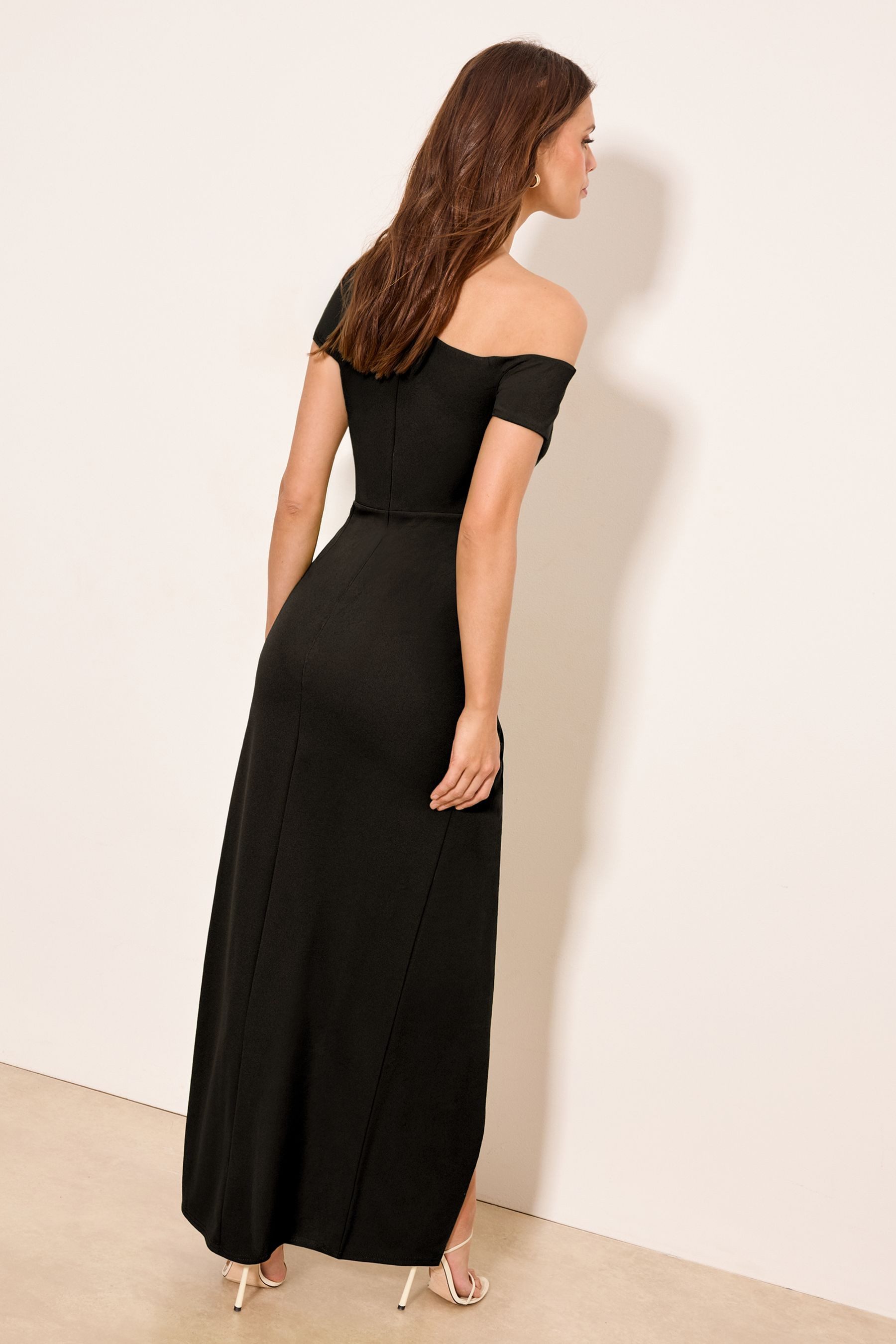 LIPSY Maxikleid Lipsy Maxikleid mit geraffter Taille, Regular (1-tlg)