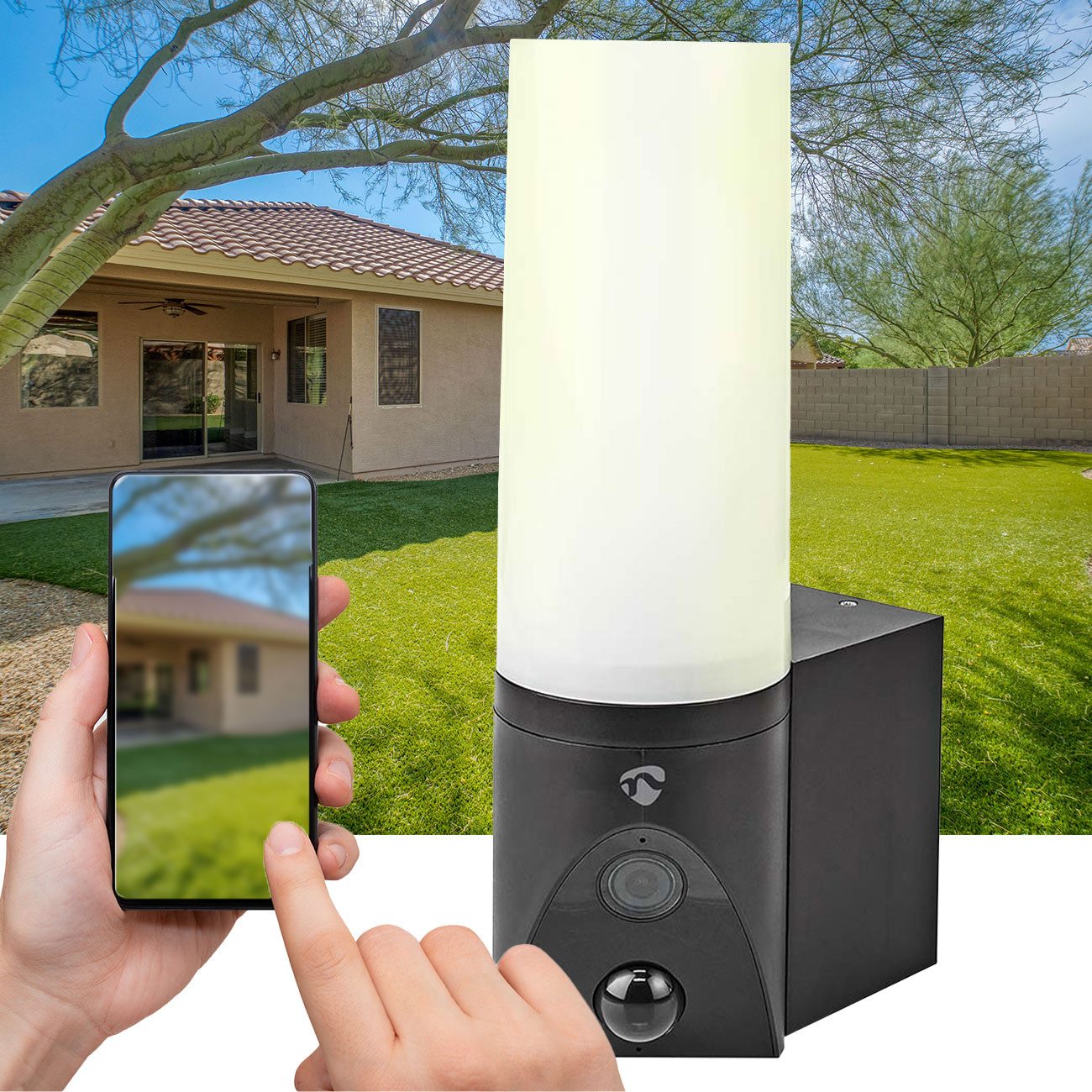Nedis Überwachungskamera Full HD WLAN Außenkamera Wandleuchte, PIR, 1000Lm, IP65, SmartLife (WLAN Außenkamera mit dimmbarer 1000lm Wandleuchte, PIR & Alexa/Google)