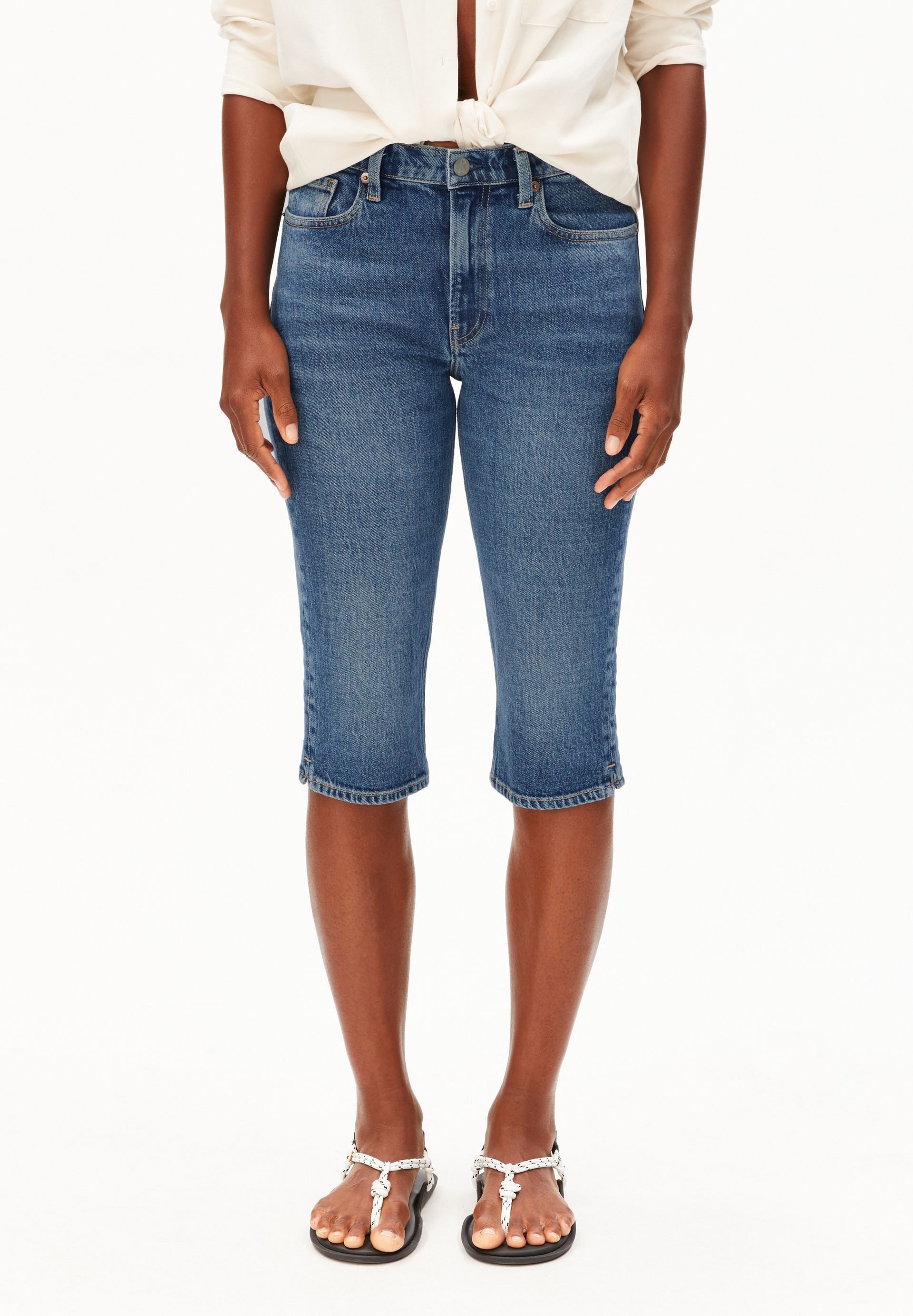 Armedangels Shorts CARENAA Bio-Baumwoll Mix (Slim Fit)